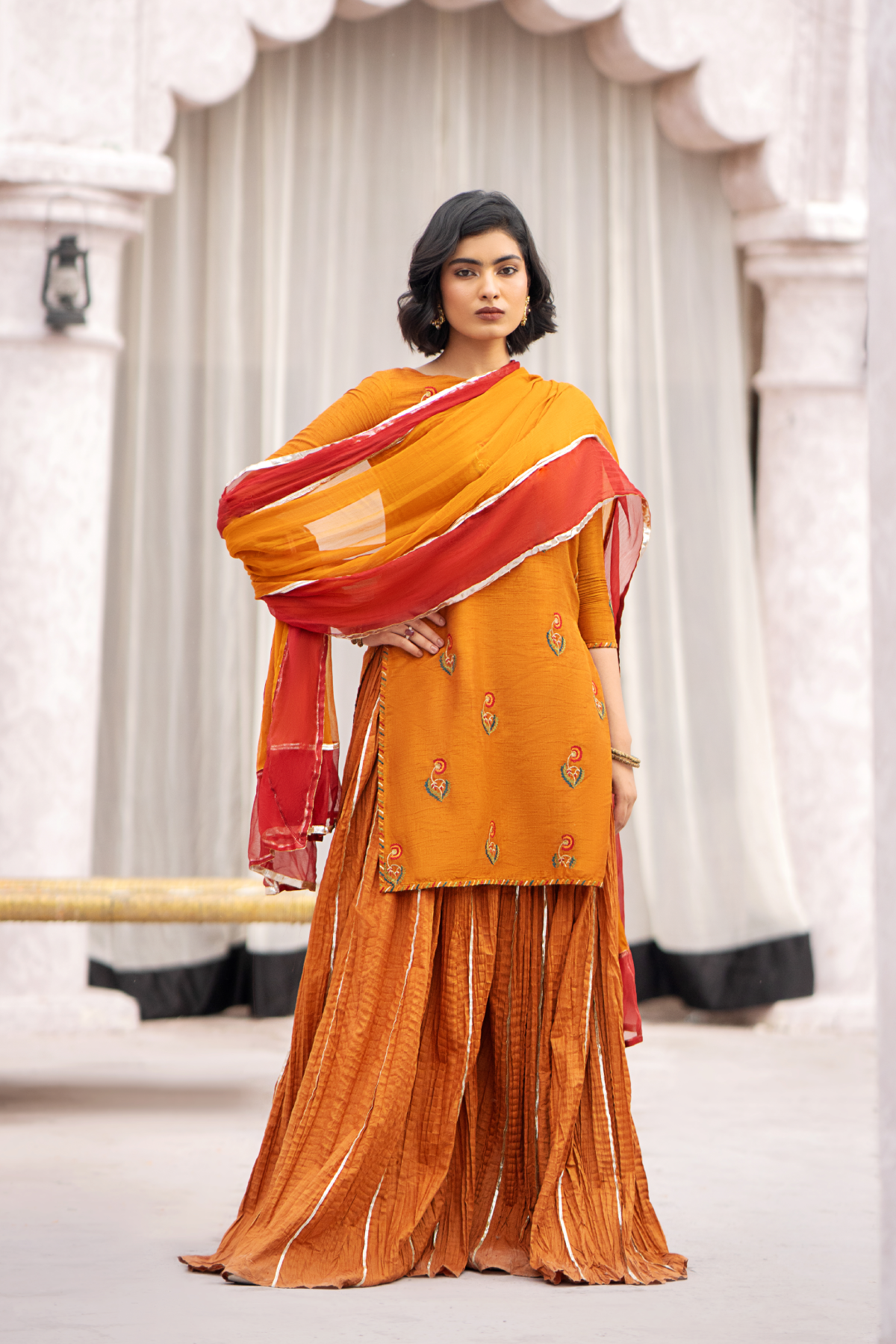 Erum Khan | Sakhiyan Formals | GULDAUDI - Official Erum Khan stockist in UK - Sakeena London