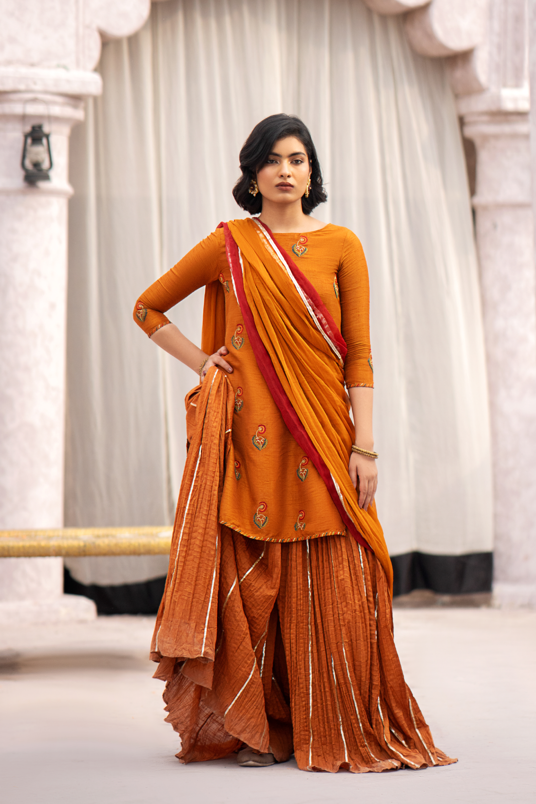 Erum Khan | Sakhiyan Formals | GULDAUDI - Official Erum Khan stockist in UK - Sakeena London