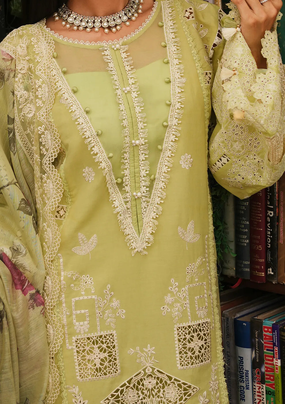 Kahf Premium | Luxury Lawn 24 | KLE-05A Ambrosia - Official Kahf Premium stockist in UK - Sakeena London