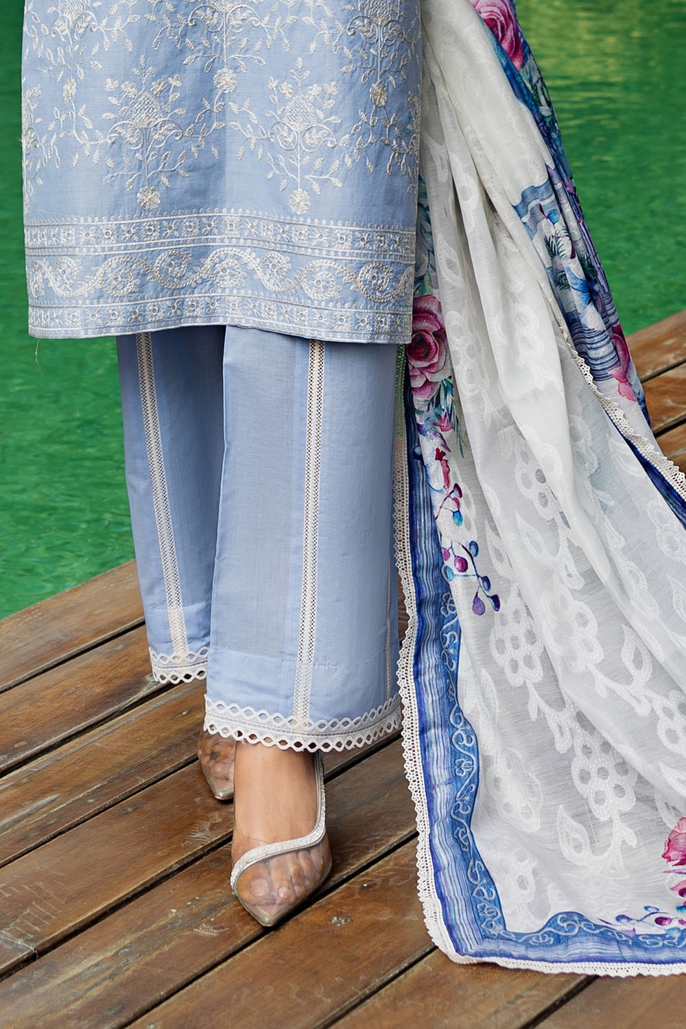 Gul Ahmed | Festive Capsule 25 | SP-52007 - Official Gul Ahmed stockist in UK - Sakeena London