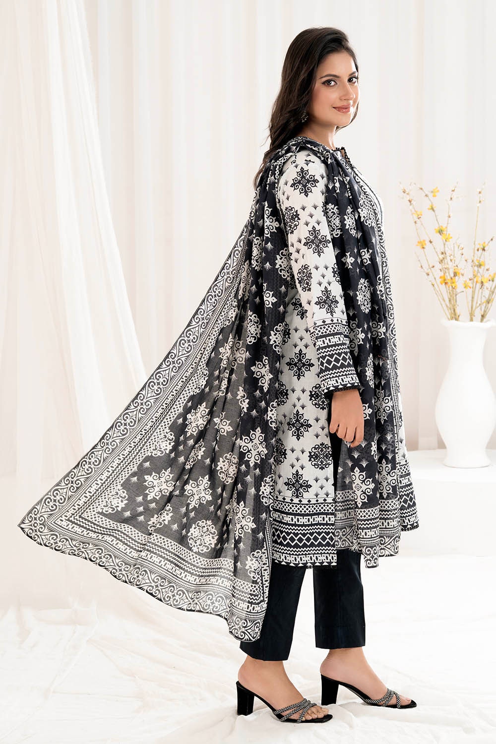 Gul Ahmed | Summer Special 25 | CLP-52205 - Official Gul Ahmed stockist in UK - Sakeena London