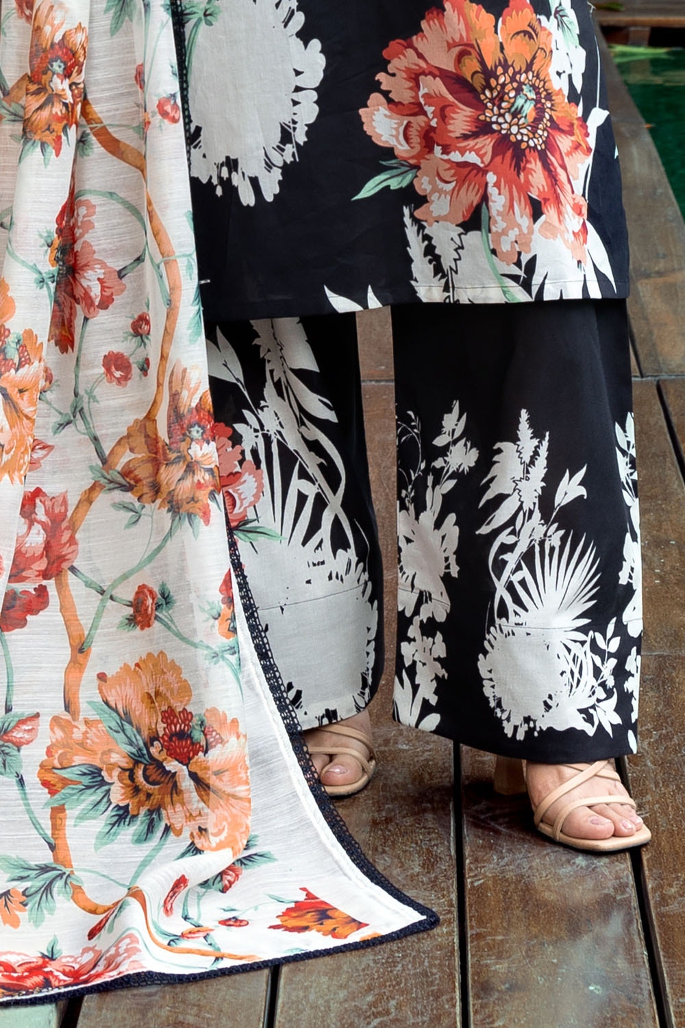 Gul Ahmed | Festive Capsule 25 | - Official Gul Ahmed stockist in UK - Sakeena London