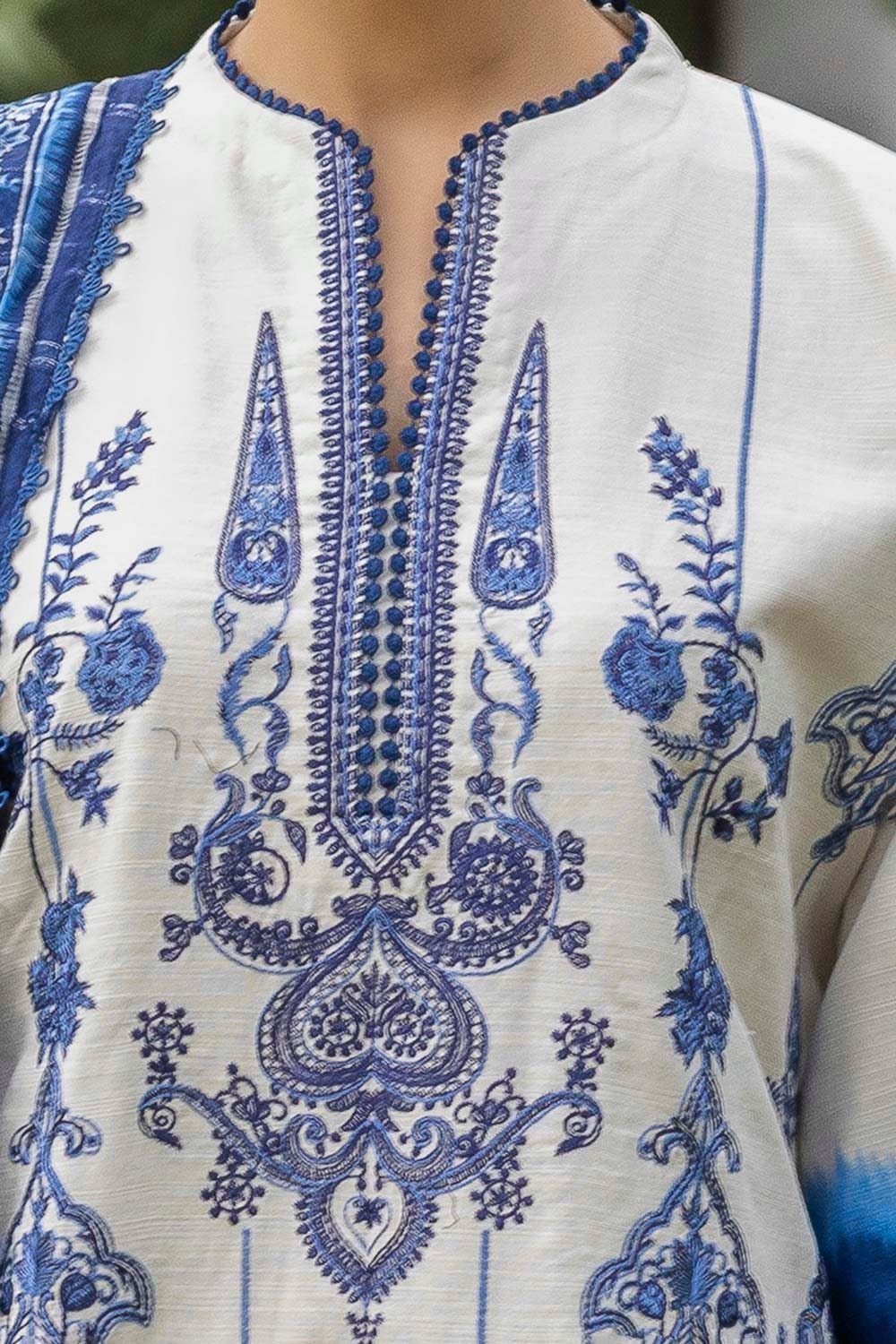 Gul Ahmed | Winter Collection 25 | K-52095 - Official Gul Ahmed stockist in UK - Sakeena London