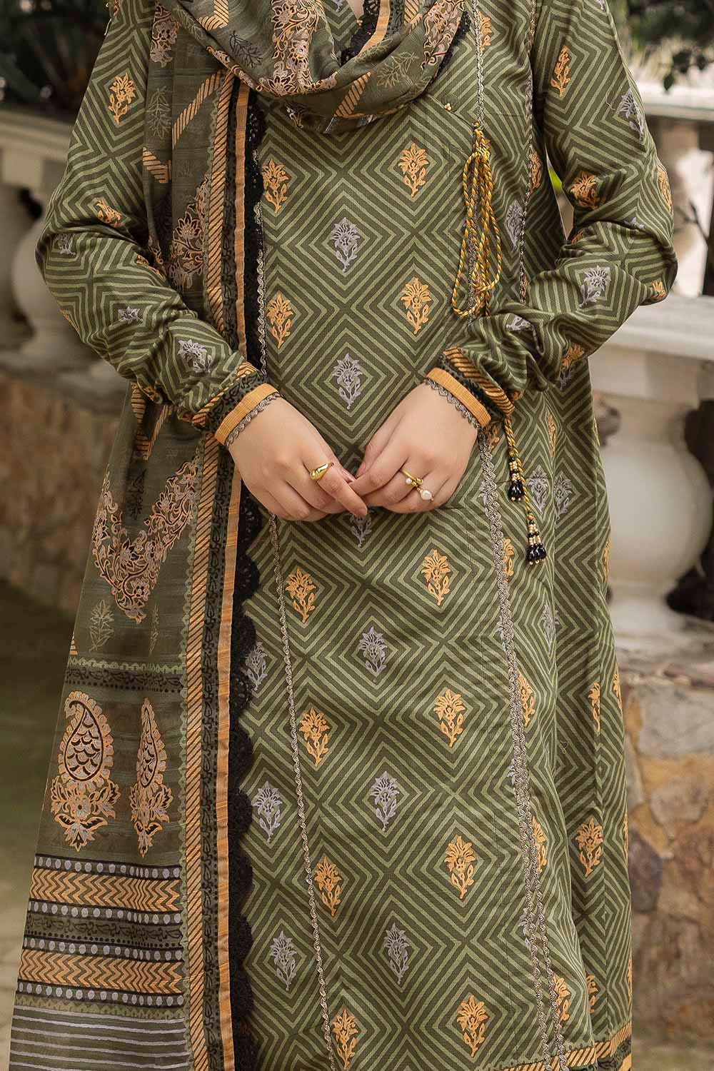 Gul Ahmed | Winter Collection 25 | K-52081 - Official Gul Ahmed stockist in UK - Sakeena London