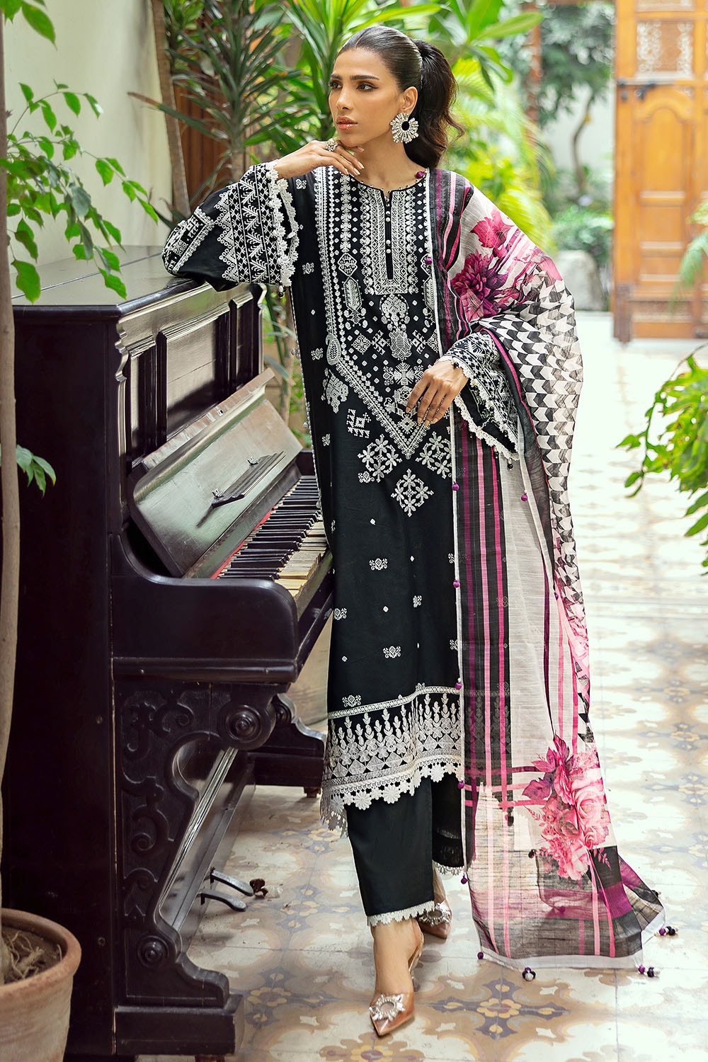 Gul Ahmed | Festive Capsule 25 | SP-52043 - Official Gul Ahmed stockist in UK - Sakeena London