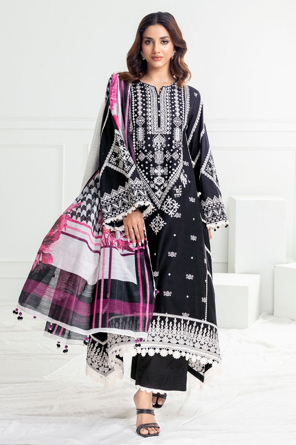 Gul Ahmed | Festive Capsule 25 | SP-52043 - Official Gul Ahmed stockist in UK - Sakeena London