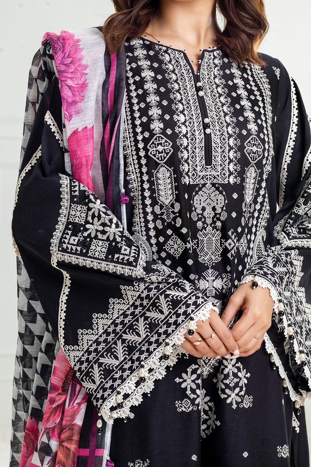 Gul Ahmed | Festive Capsule 25 | SP-52043 - Official Gul Ahmed stockist in UK - Sakeena London