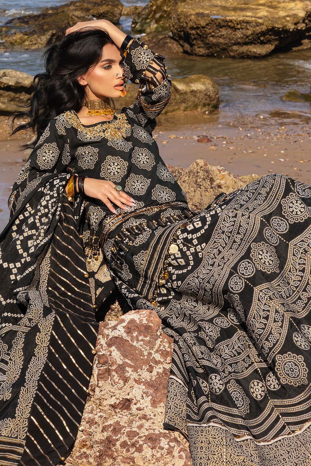 Gul Ahmed | Chunri Lawn 25 | PRW-32083 - Official Gul Ahmed stockist in UK - Sakeena London