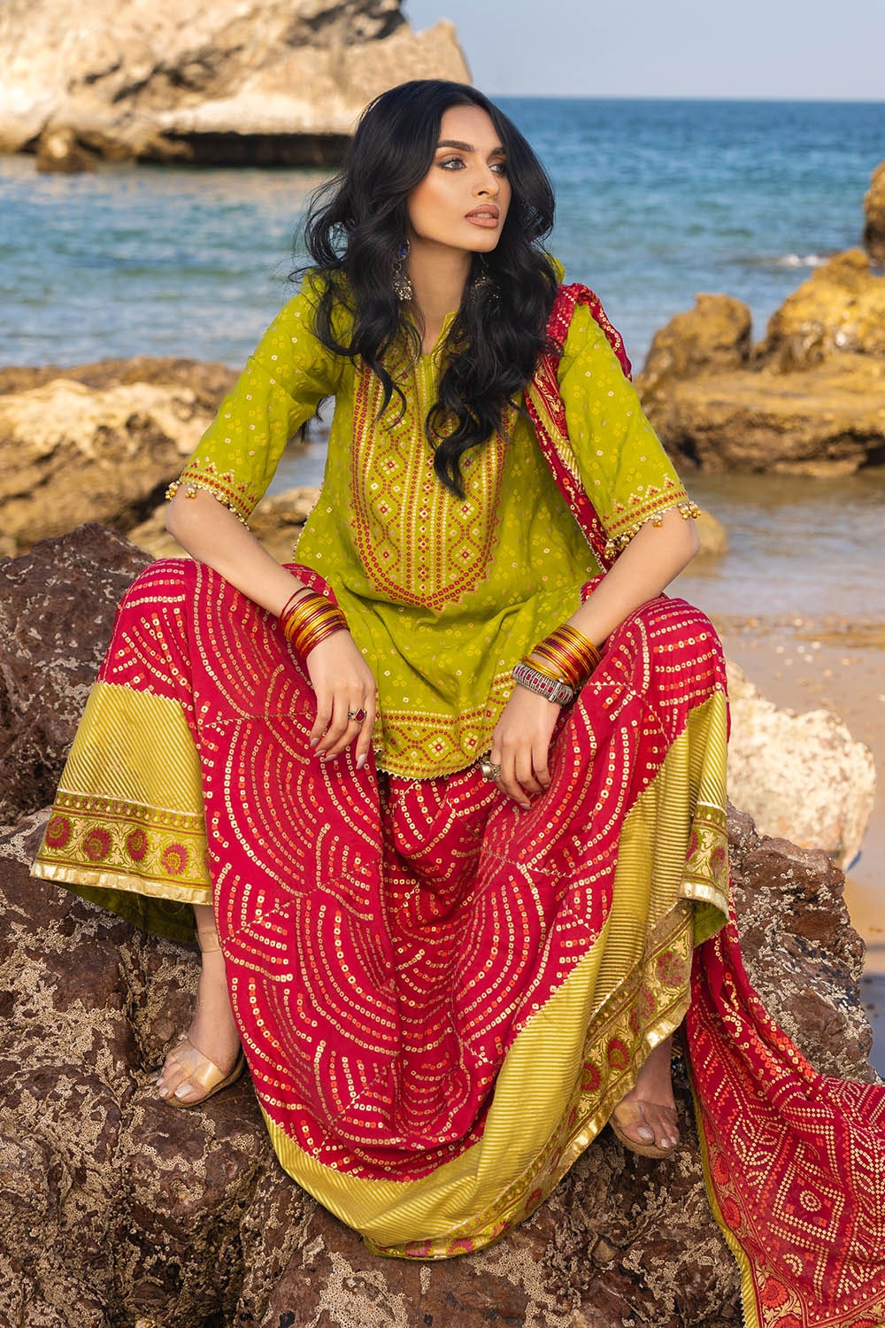 Gul Ahmed | Chunri Lawn 25 | PRW-52021 - Official Gul Ahmed stockist in UK - Sakeena London