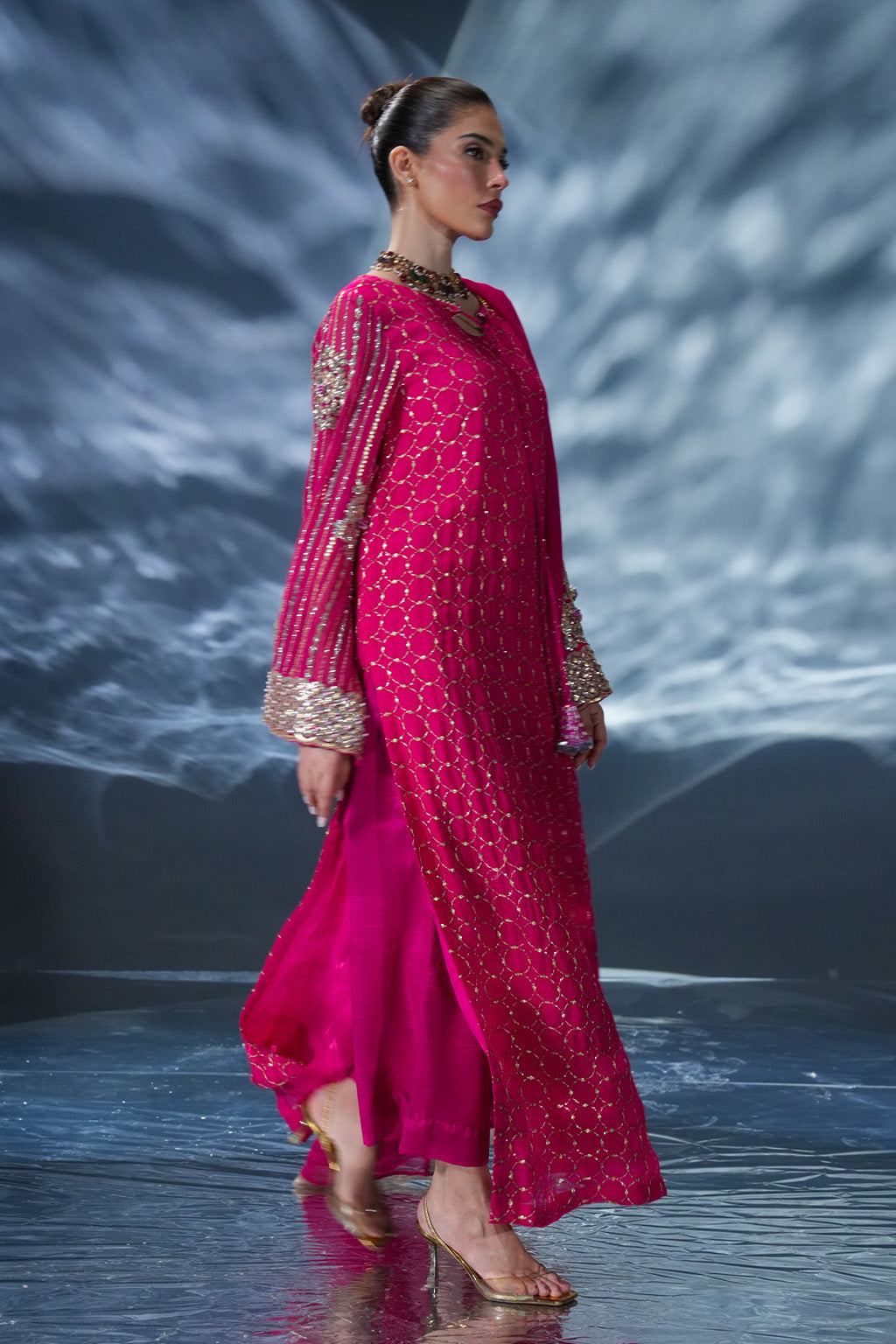 Amave | Oro Luxury Wear | AM-04 - Official Amave stockist in UK - Sakeena London