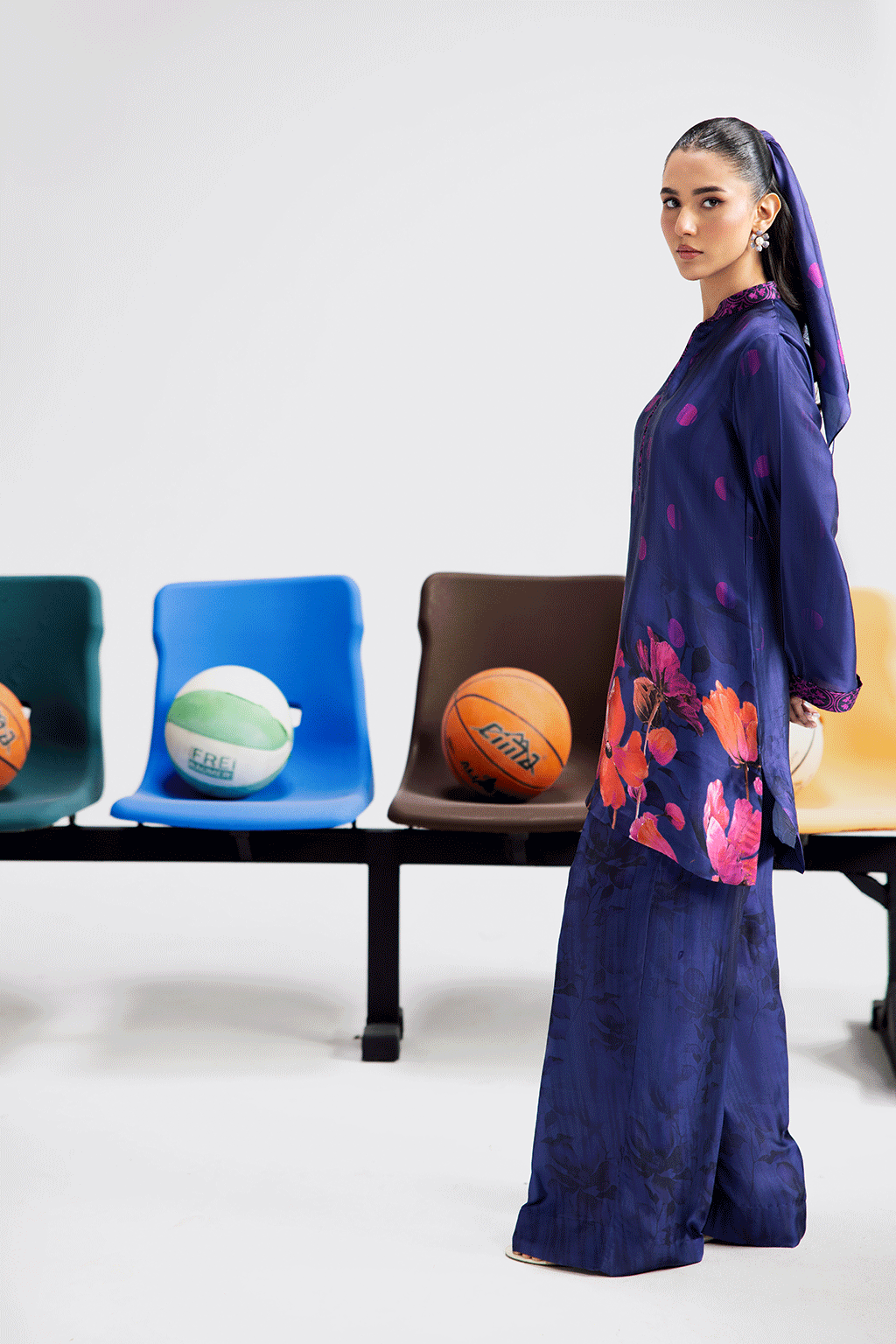 Afsanah | The Print Edit | CRYSTAL TALE AP-117 - Official Afsanah stockist in UK - Sakeena London