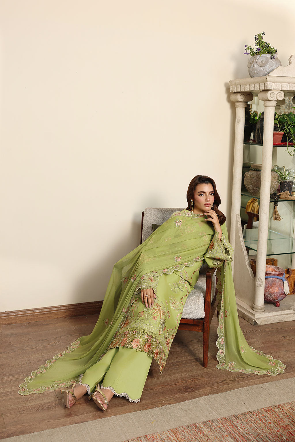 Afsanah | Rosa Essential | AL-303