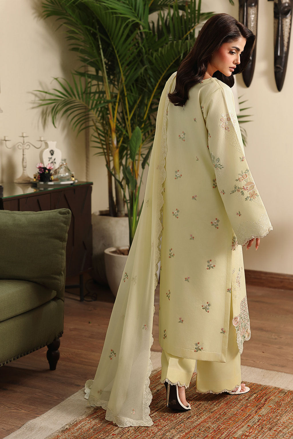 Afsanah | Rosa Essential | AL-309