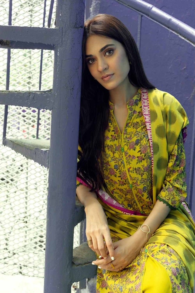 Gul Ahmed | Winter Collection 24 | Suit LT-32022 A - Official Gul Ahmed stockist in UK - Sakeena London
