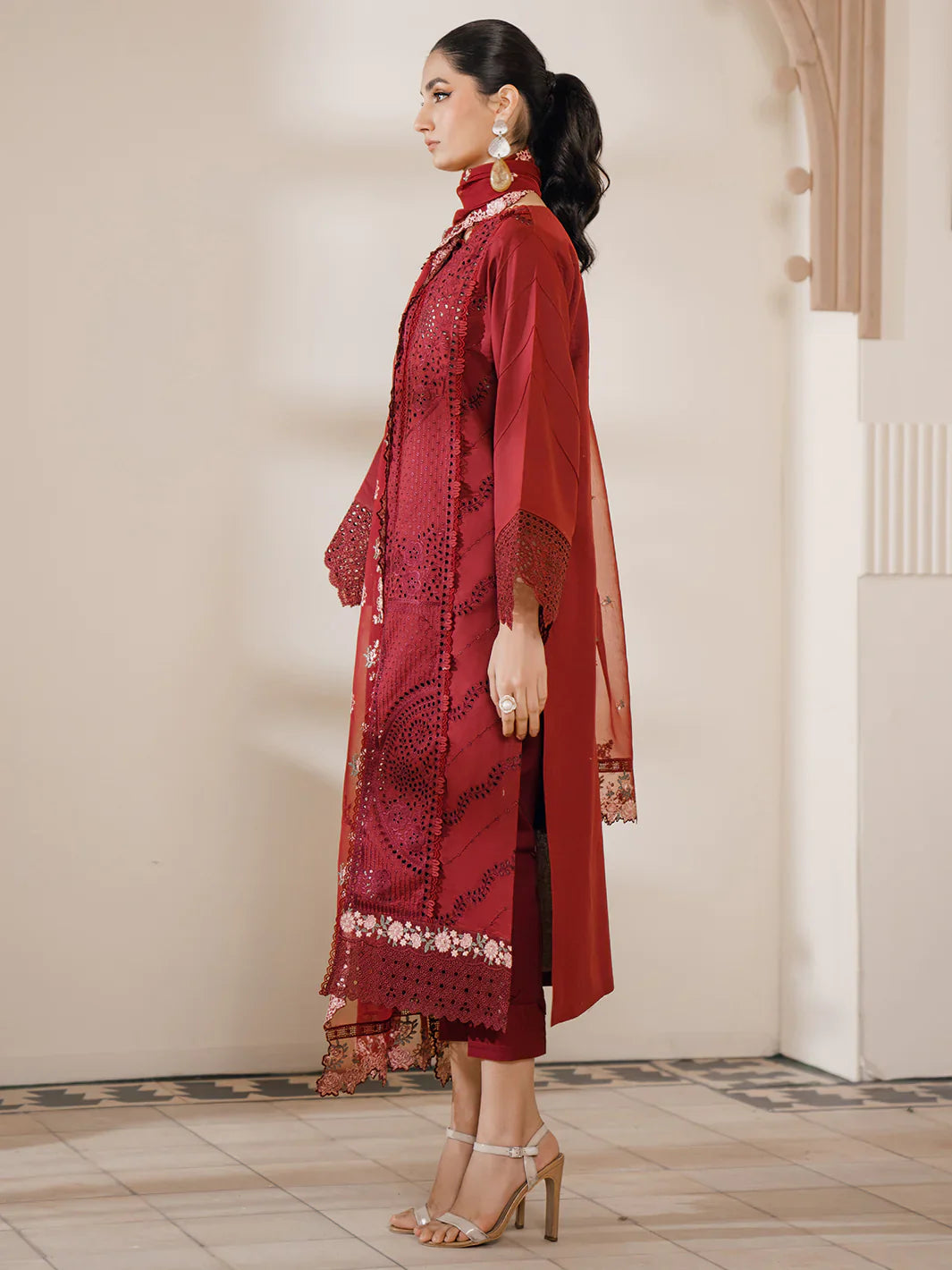 Bin Ilyas | Naqsh Luxury Lawn | Dilara - Official Bin Ilyas stockist in UK - Sakeena London