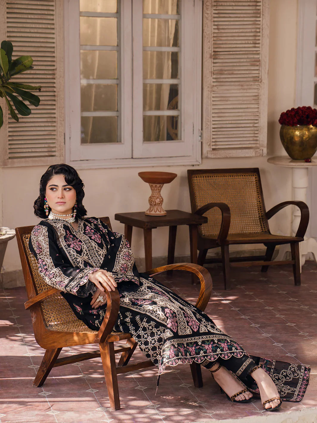 Bin Ilyas | Naqsh Luxury Lawn | Esra - Official Bin Ilyas stockist in UK - Sakeena London