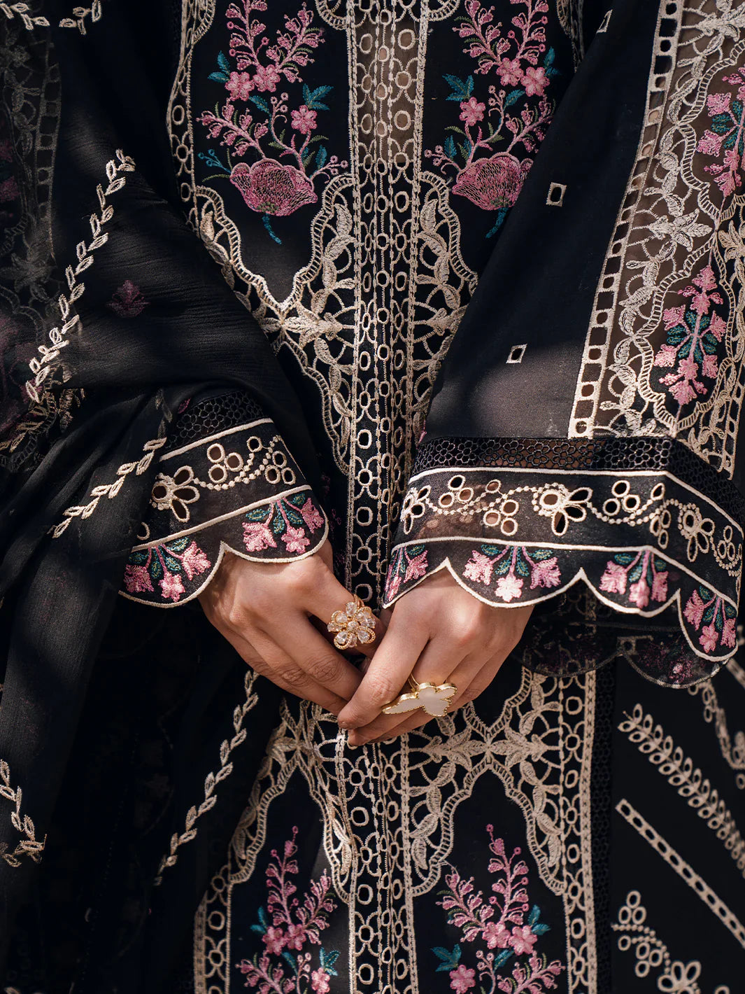 Bin Ilyas | Naqsh Luxury Lawn | Esra - Official Bin Ilyas stockist in UK - Sakeena London