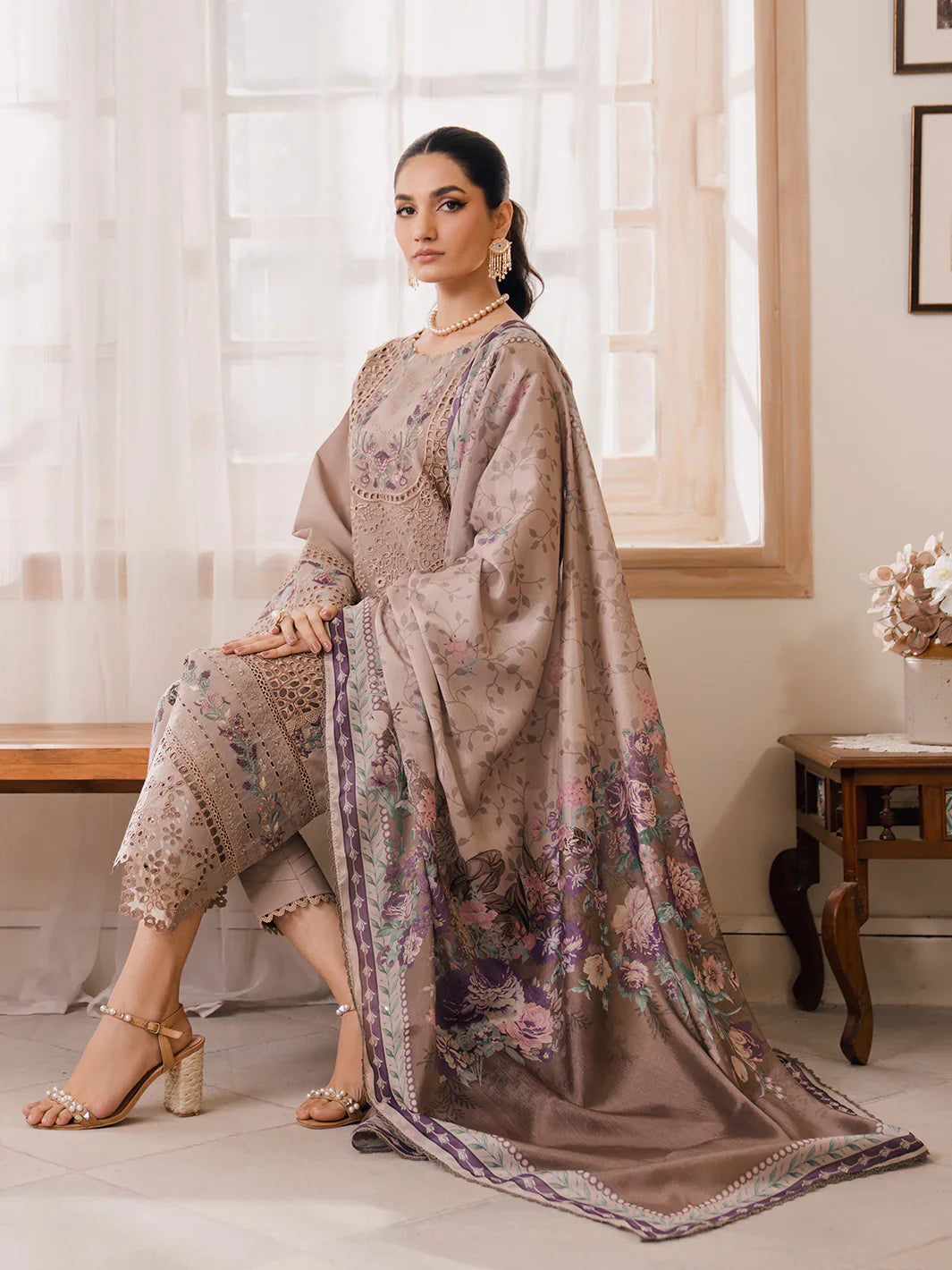 Bin Ilyas | Naqsh Luxury Lawn | Sorin - Official Bin Ilyas stockist in UK - Sakeena London