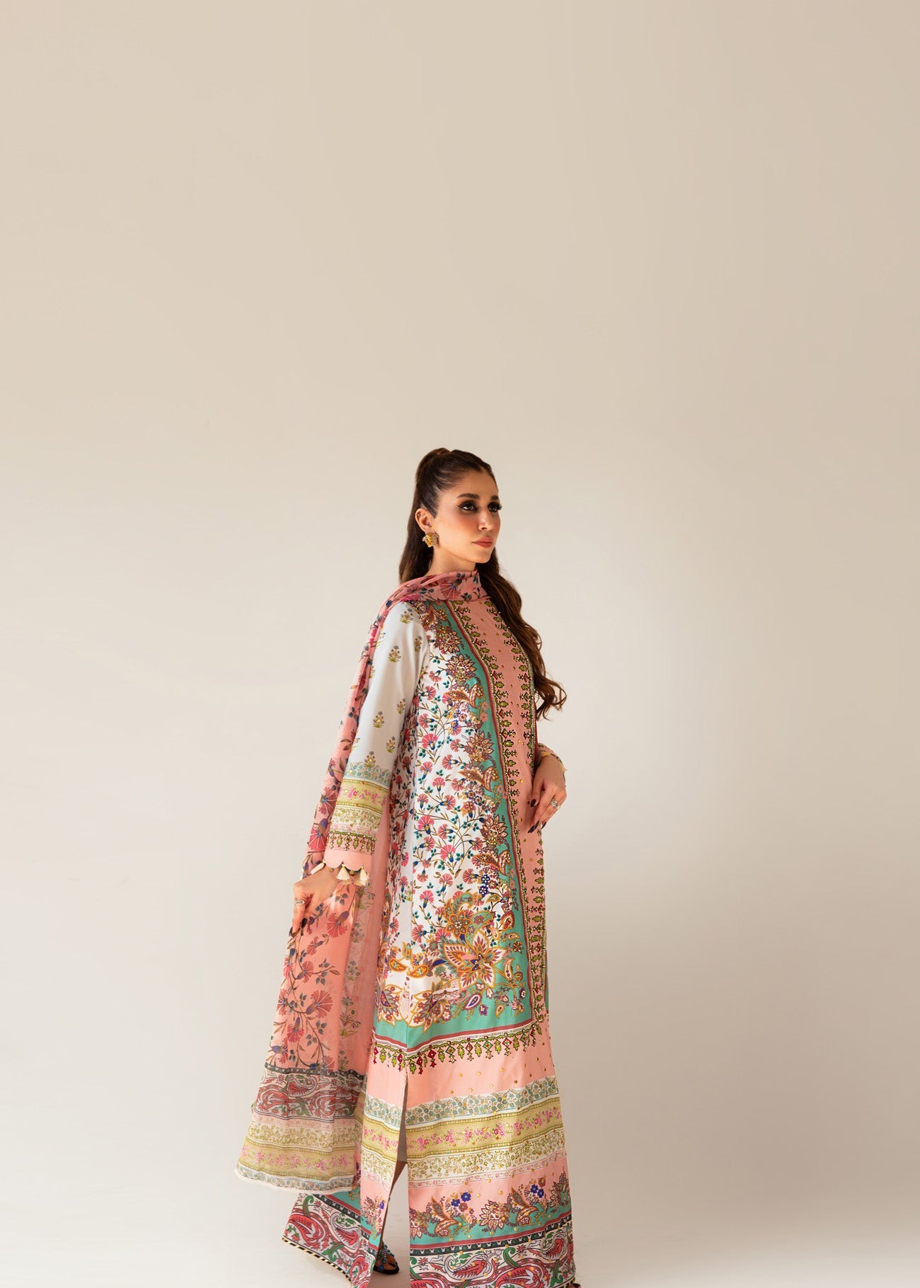 Sammy K | Bahar Formals | GUL E QASADI - Official Sammy K stockist in UK - Sakeena London