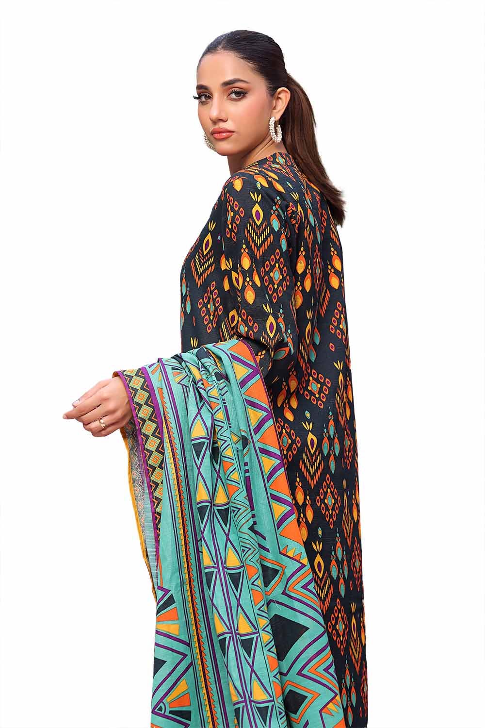 Gul Ahmed | Winter Collection 24 | Khaddar Suit SD-42132 - Official Gul Ahmed stockist in UK - Sakeena London