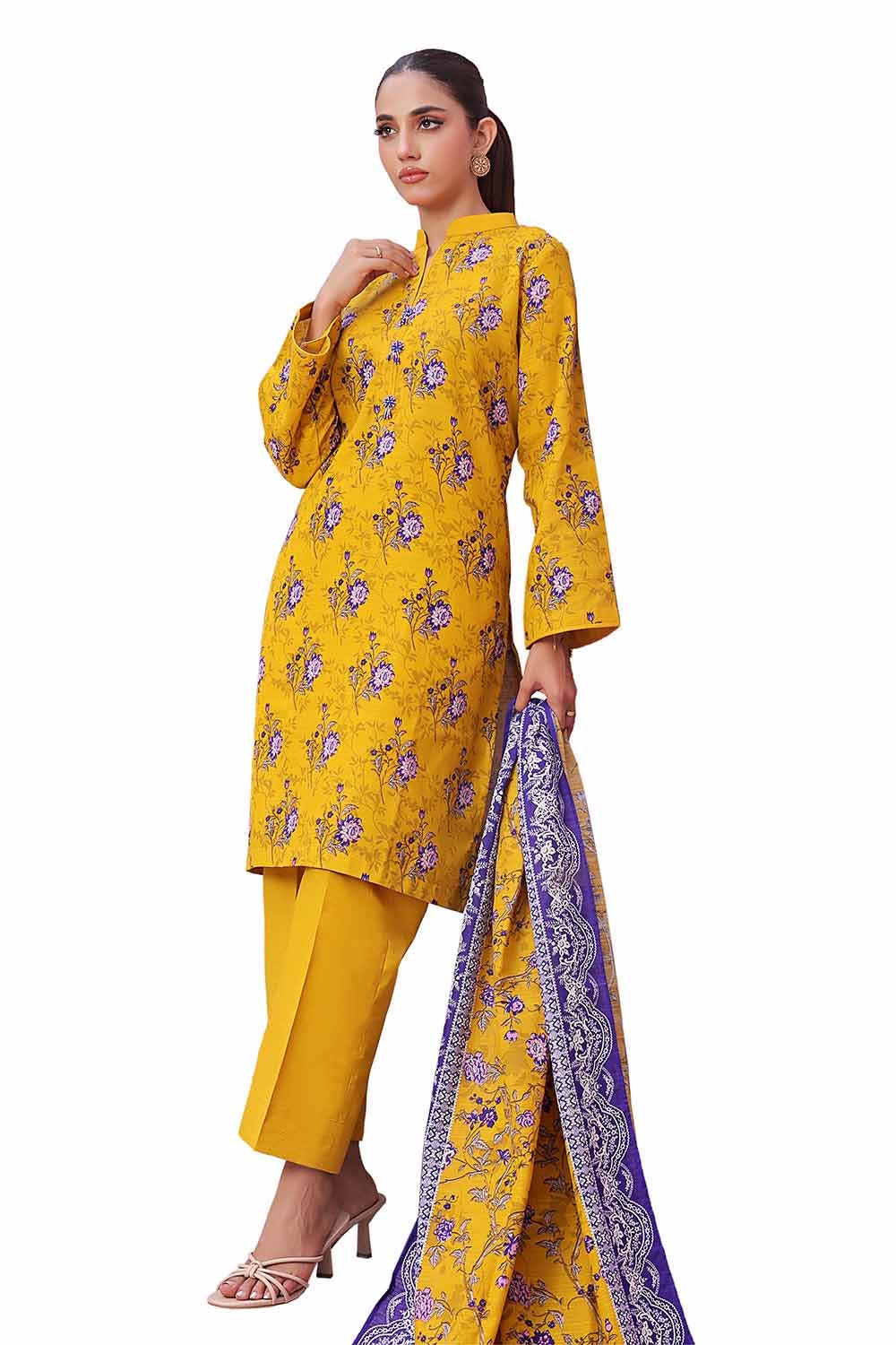 Gul Ahmed | Winter Collection 24 | Khaddar Suit SD-42136 - Official Gul Ahmed stockist in UK - Sakeena London