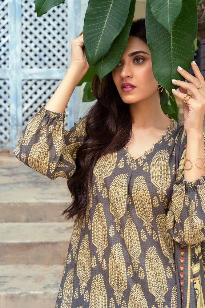 Gul Ahmed | Winter Collection 24 | Suit LT-32023 A - Official Gul Ahmed stockist in UK - Sakeena London