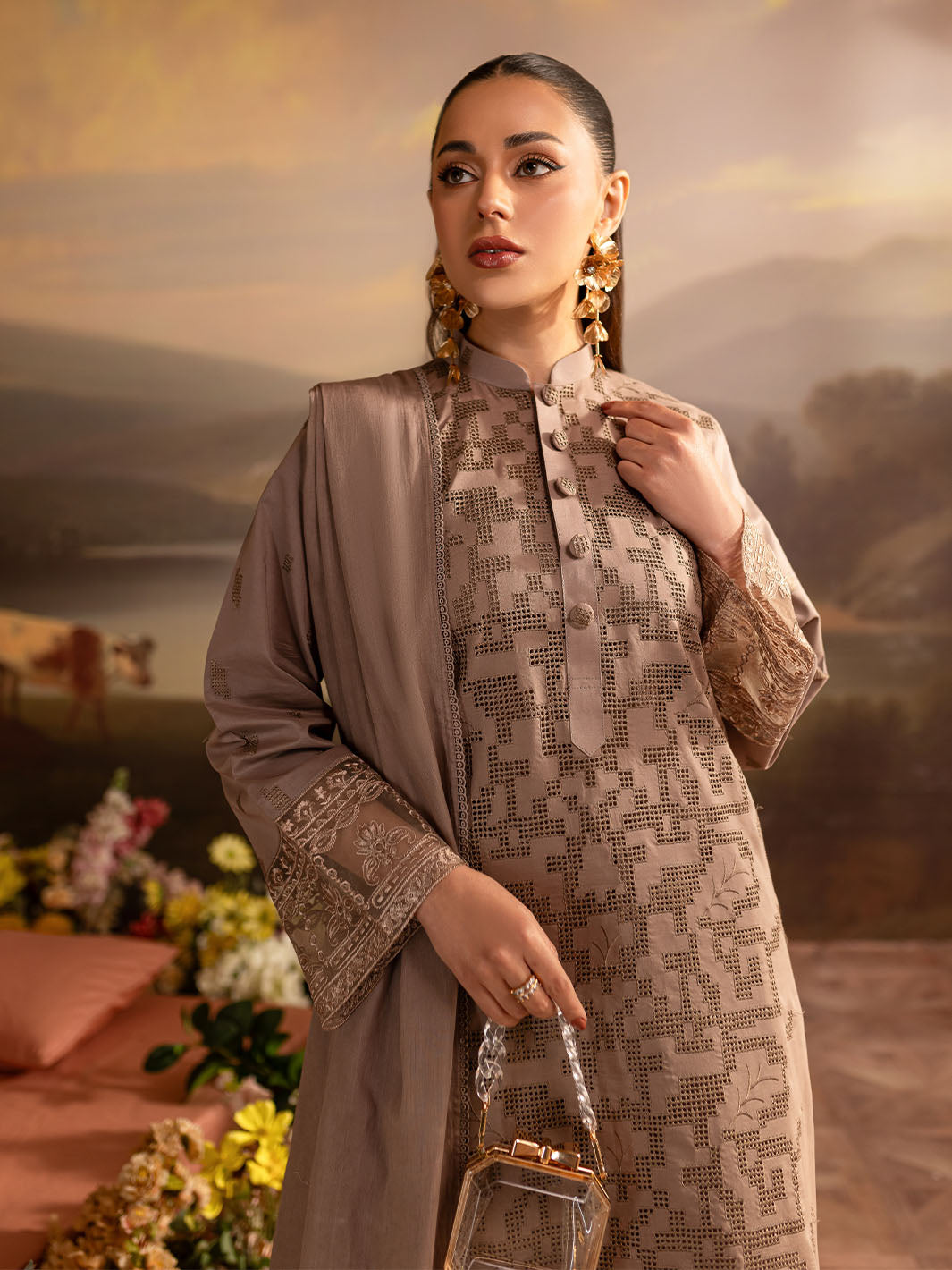 Mahnur | Twilight Luxury Lawn 25 | SIENNA - Official Mahnur stockist in UK - Sakeena London