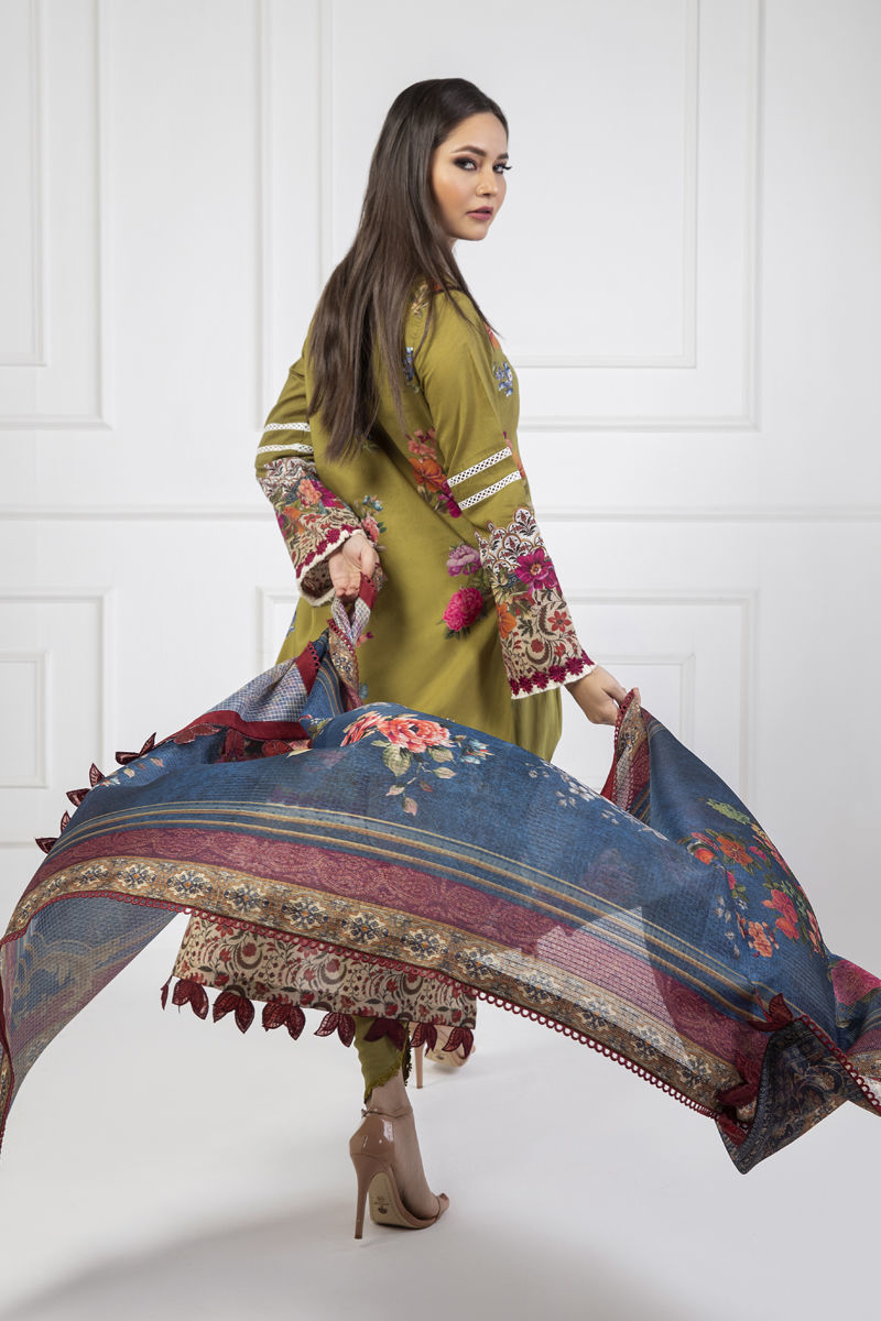 Shamaeel Ansari | Lawn 24 | LV116 - Official Shamaeel Ansari stockist in UK - Sakeena London