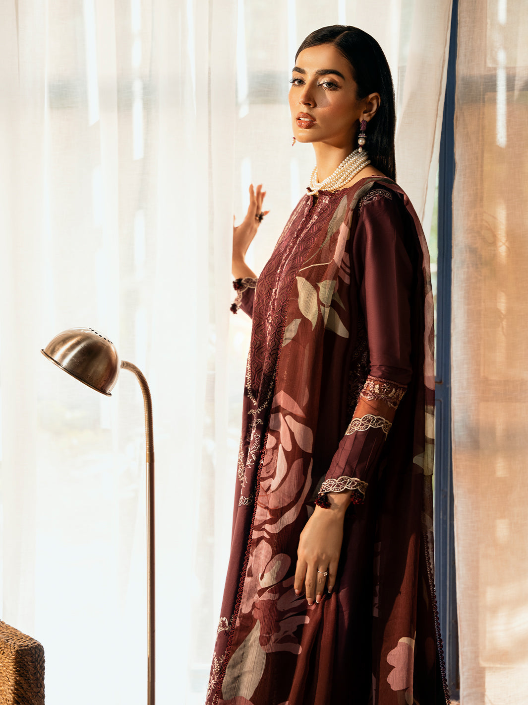 Izel | Dastak Luxury Lawn | TABEER - Official Izel stockist in UK - Sakeena London