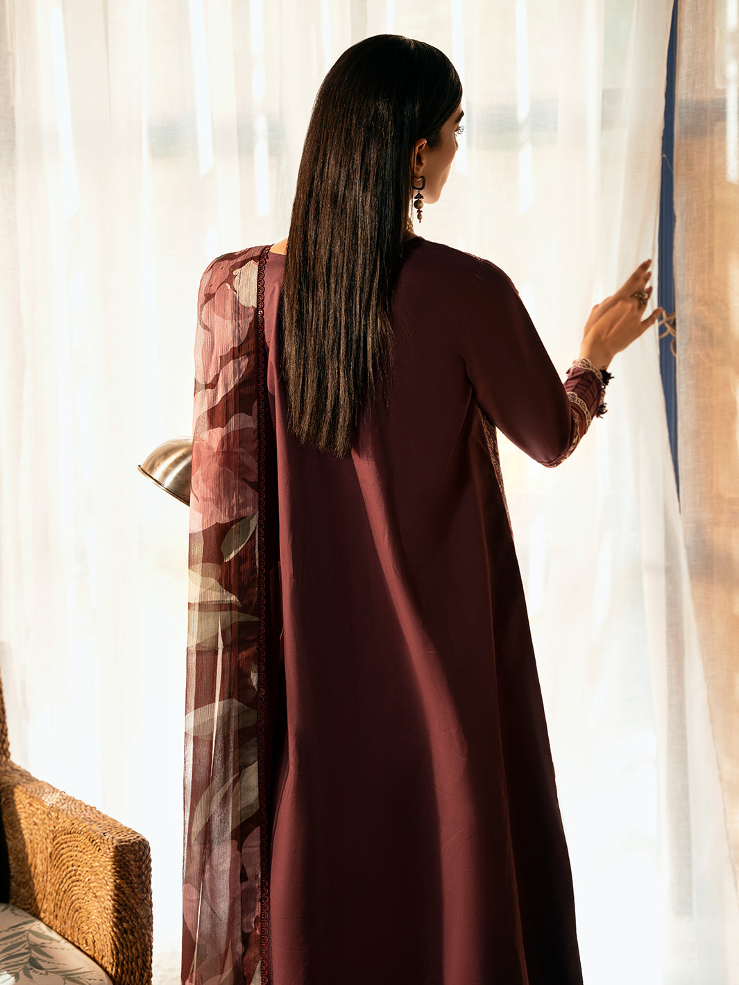 Izel | Dastak Luxury Lawn | TABEER - Official Izel stockist in UK - Sakeena London