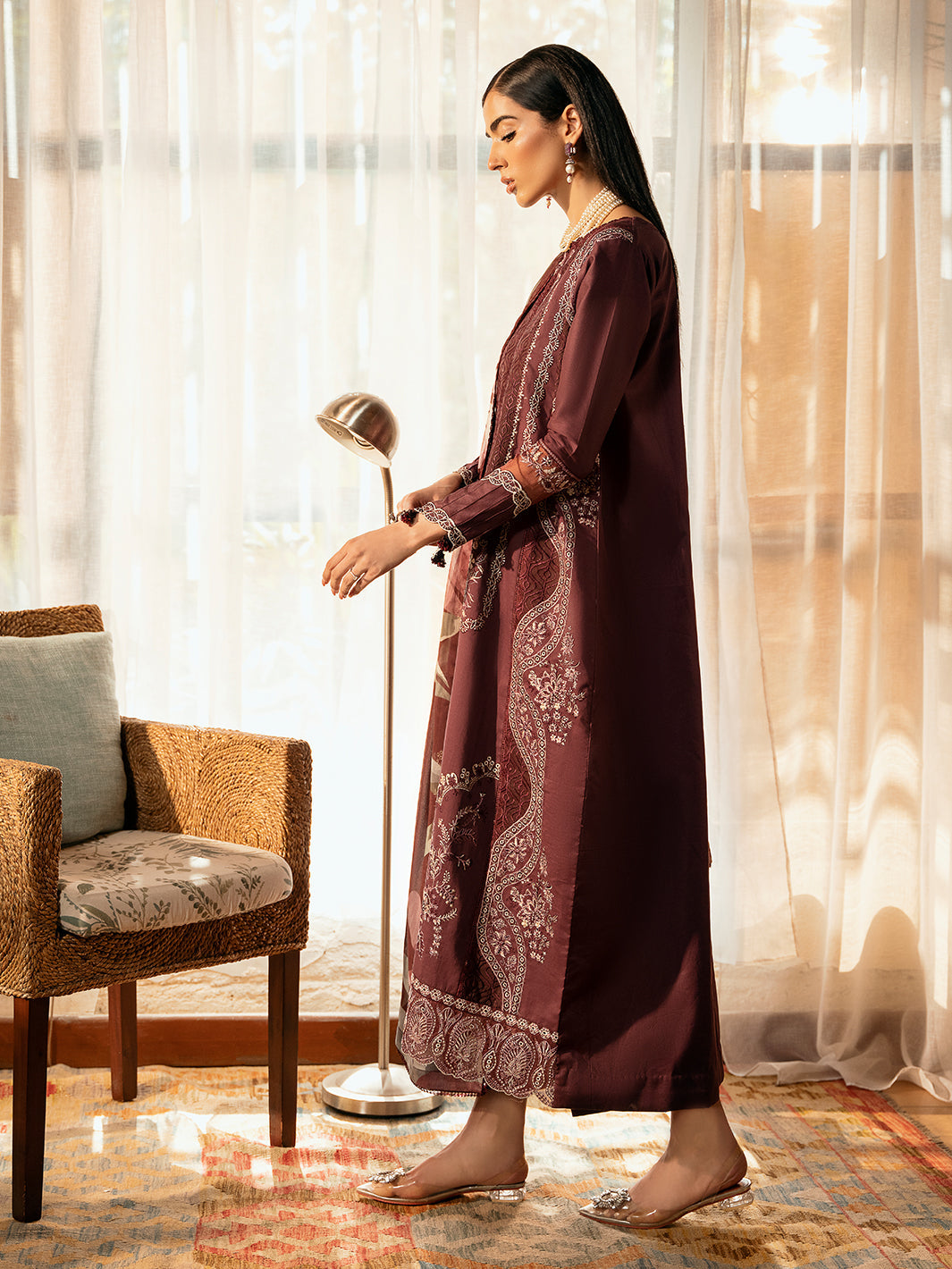 Izel | Dastak Luxury Lawn | TABEER - Official Izel stockist in UK - Sakeena London