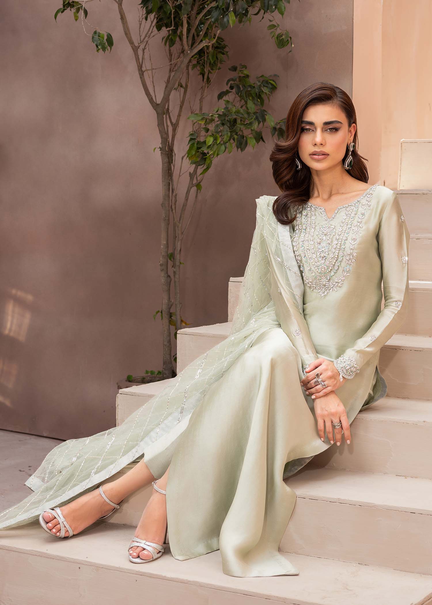 Mahum Asad | The Ultimate Edit 24 | Dream - Official Mahum Asad stockist in UK - Sakeena London