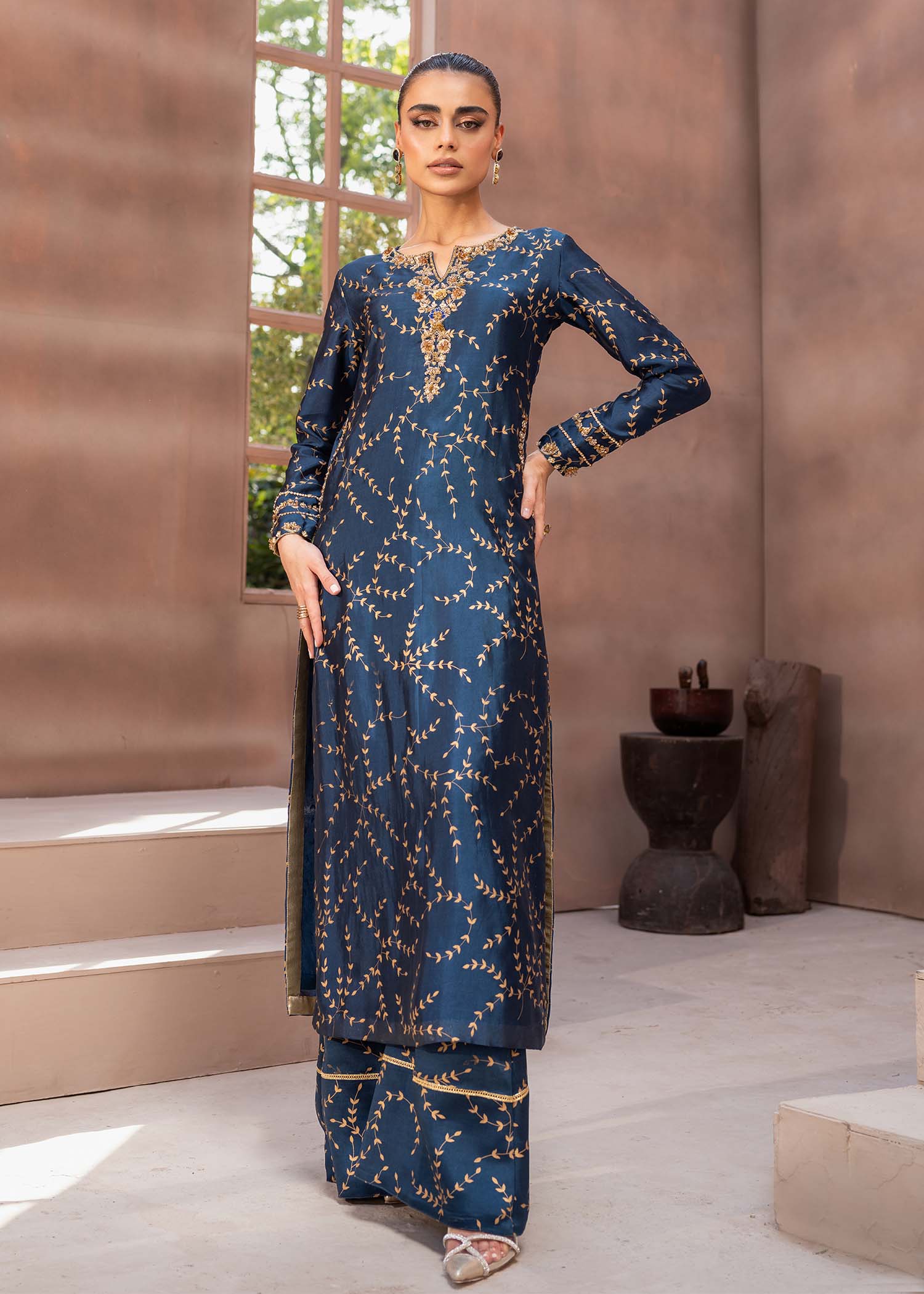 Mahum Asad | The Ultimate Edit 24 | Siren - Official Mahum Asad stockist in UK - Sakeena London