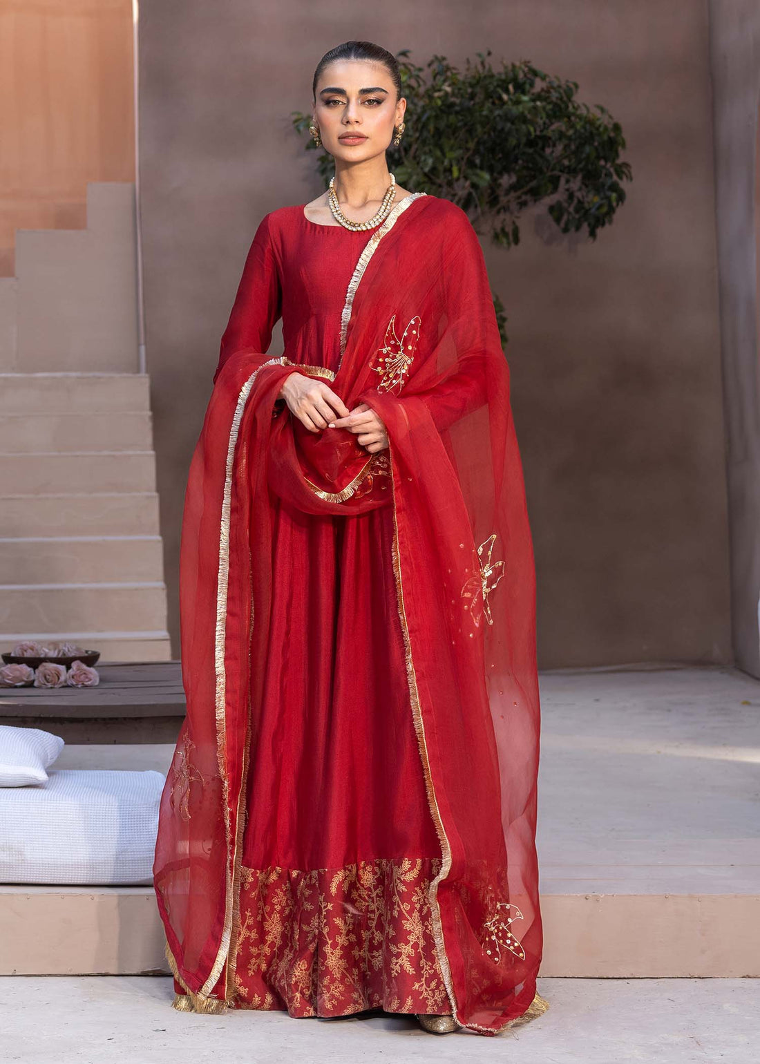 Mahum Asad | The Ultimate Edit 24 | Ruby Woo - Official Mahum Asad stockist in UK - Sakeena London