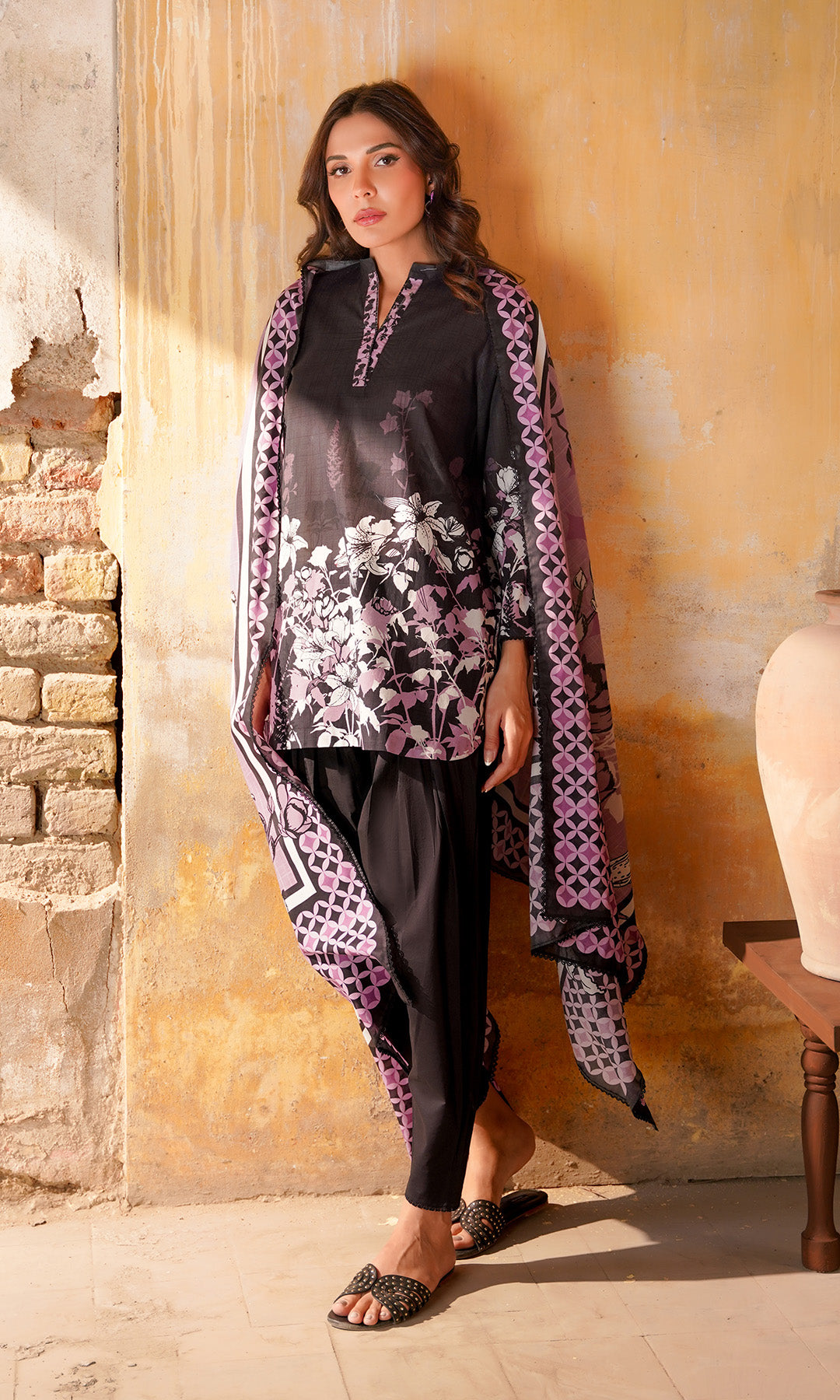 Sahar | Selene Vol 2 |Obsidian Iris - Official Sahar stockist in UK - Sakeena London
