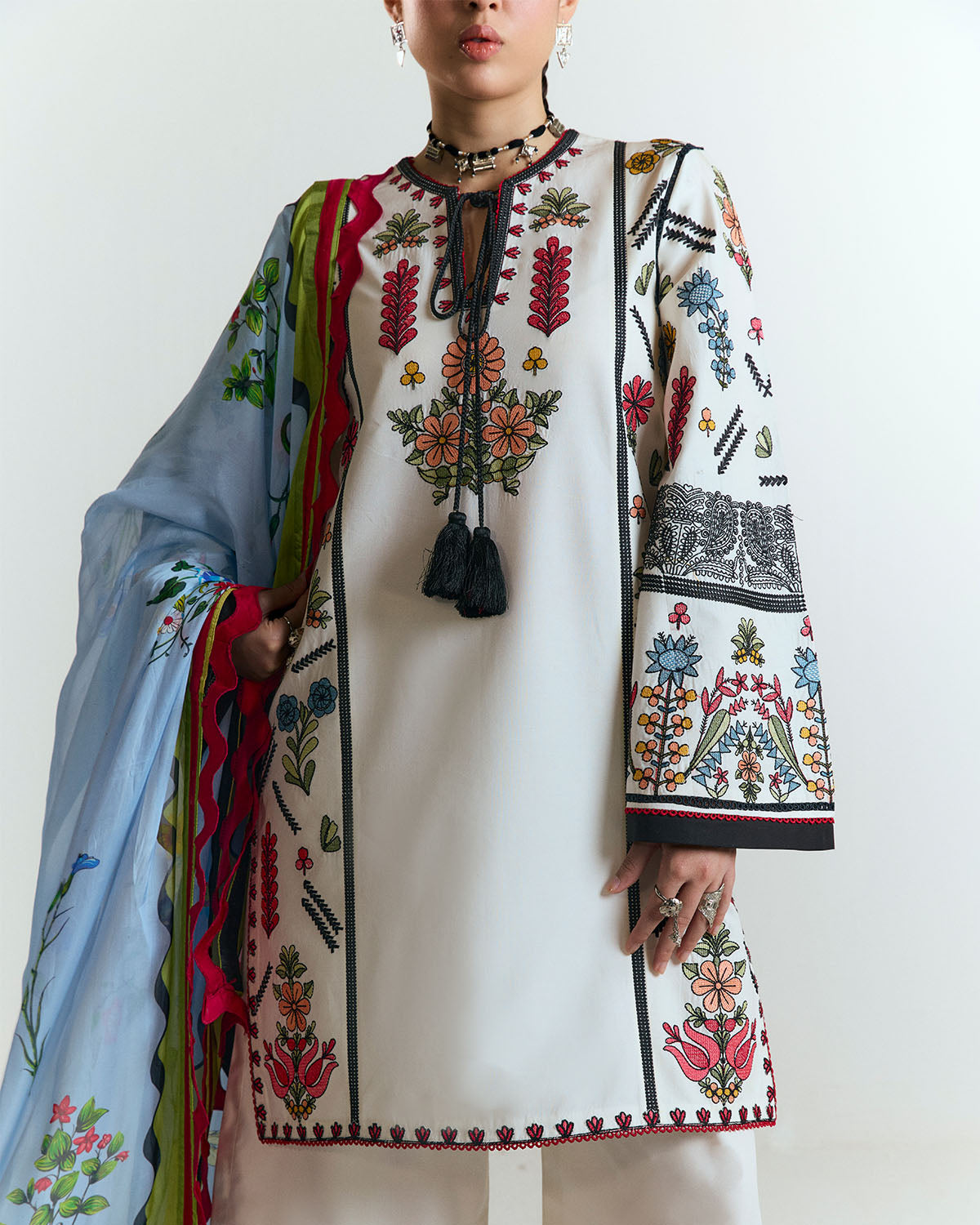 Jugnu | SS 25 | Tiya - Official Jugnu stockist in UK - Sakeena London