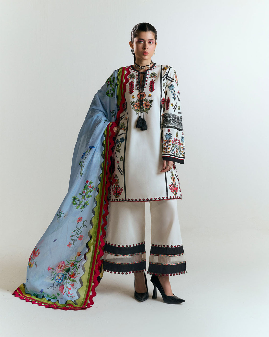 Jugnu | SS 25 | Tiya - Official Jugnu stockist in UK - Sakeena London