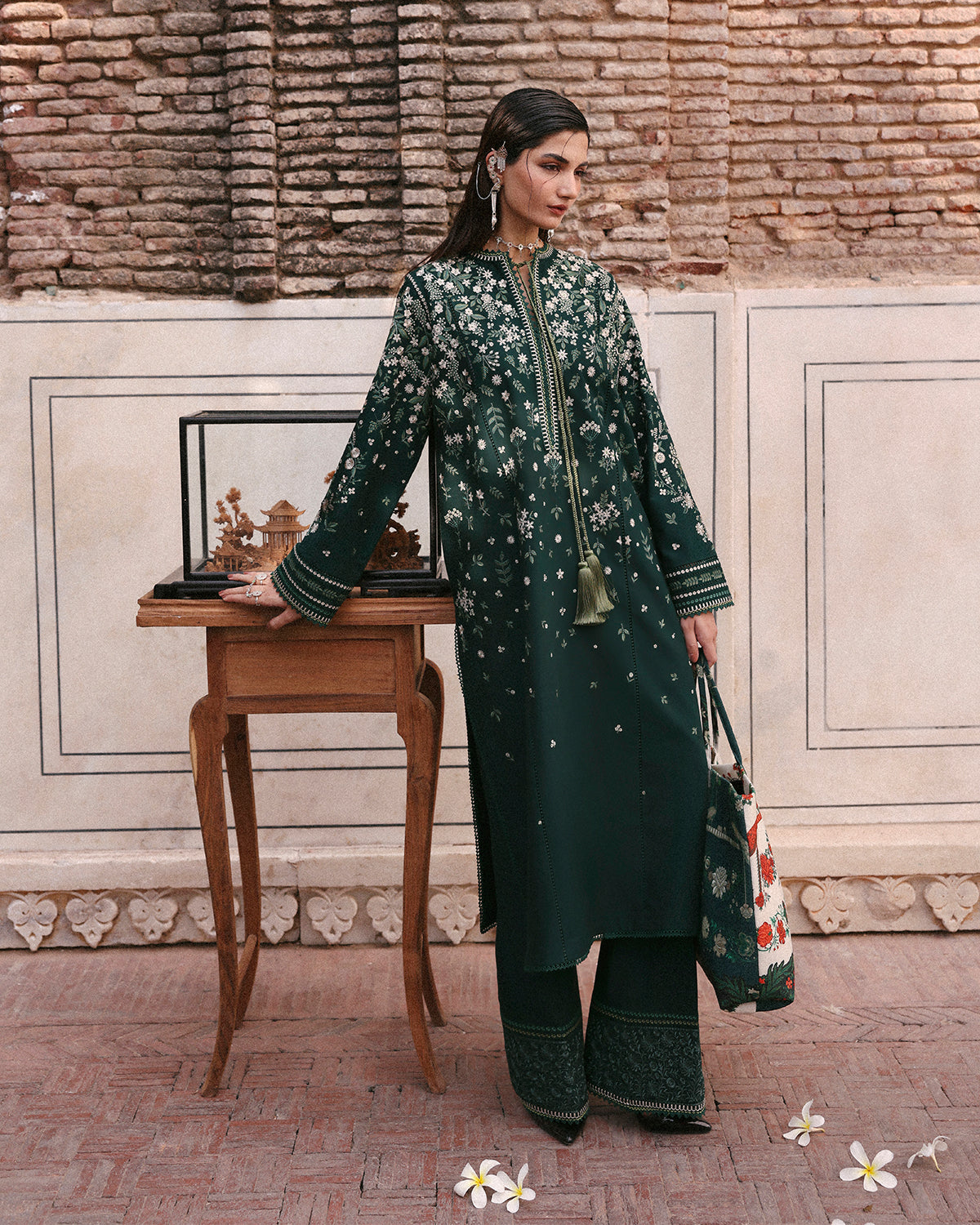 Jugnu | Khaddar 25 | Bita - Official Jugnu stockist in UK - Sakeena London