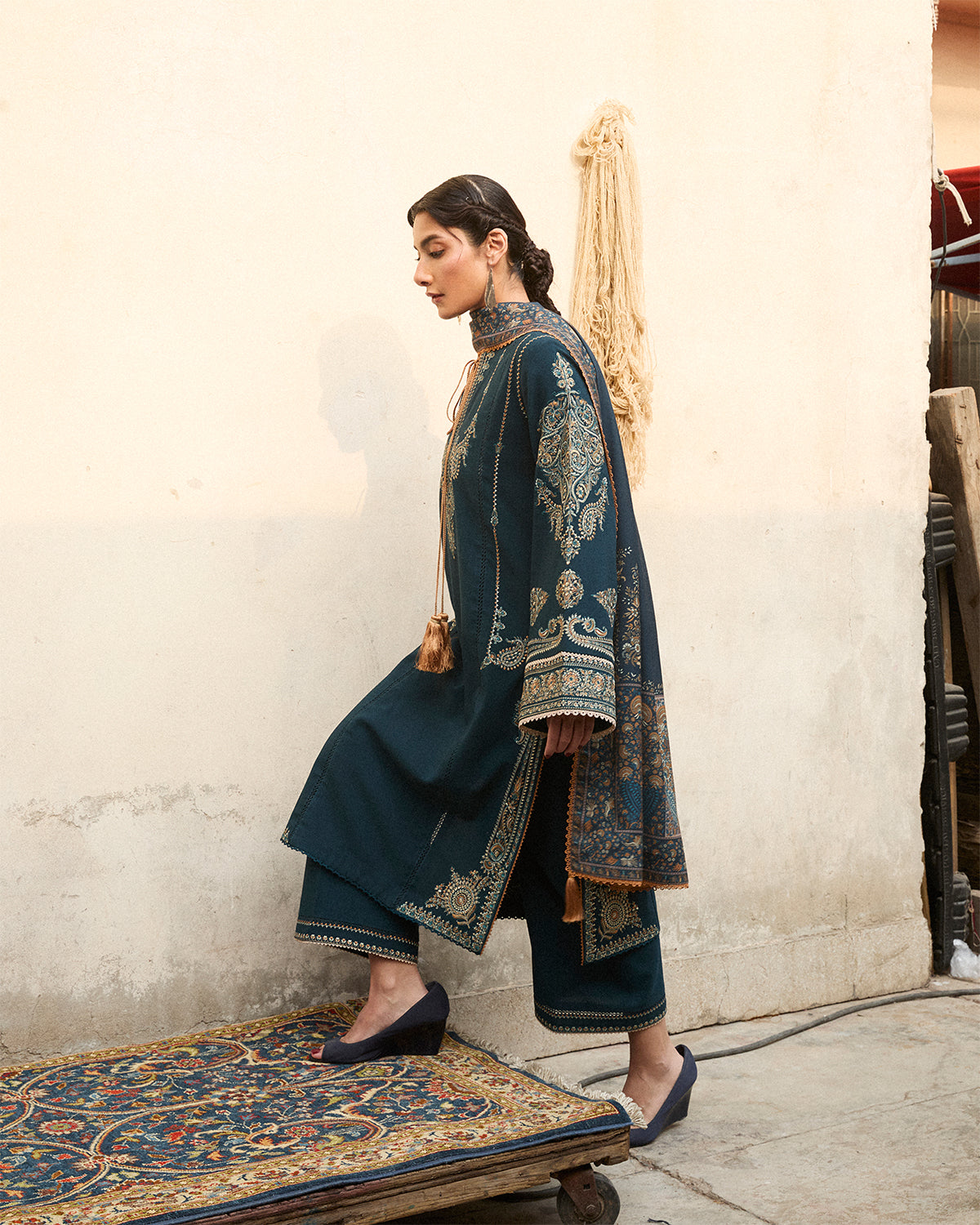 Jugnu | Karandi 25 | Niva - Official Jugnu stockist in UK - Sakeena London