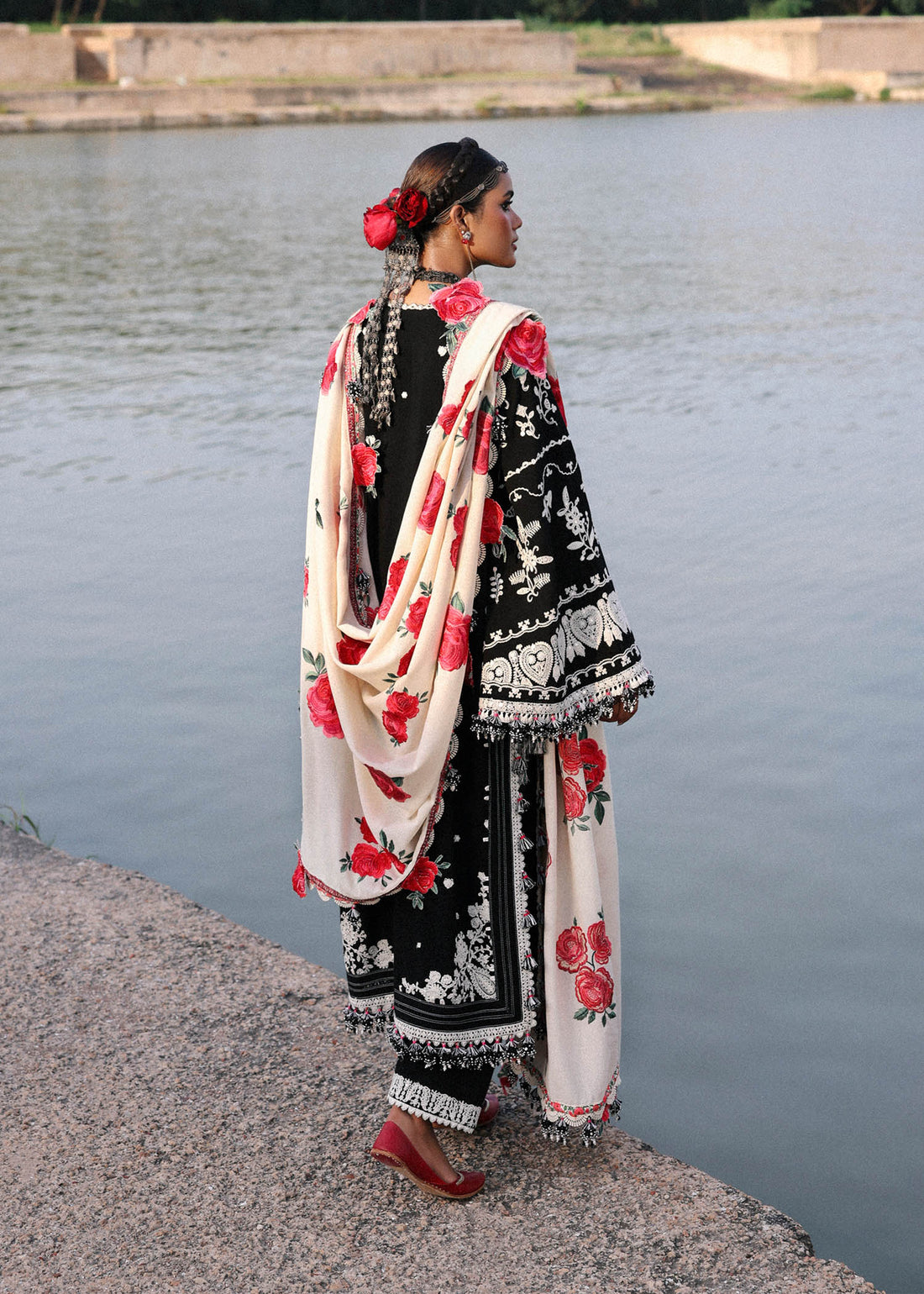 Hussain Rehar | Karandi 25 | Rose - Official Hussain Rehar stockist in UK - Sakeena London