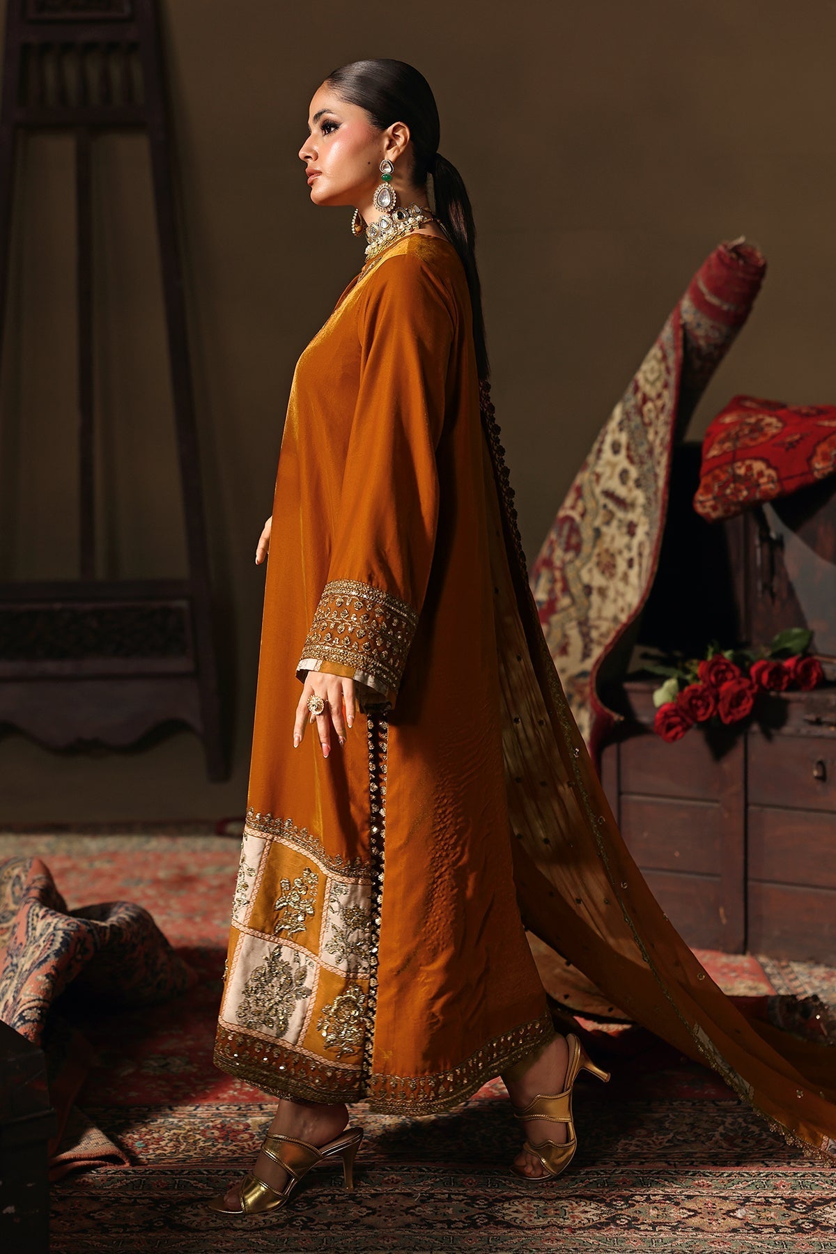 Charizma | Signora Velvet 25 | CVT5-04 - Official Charizma stockist in UK - Sakeena London