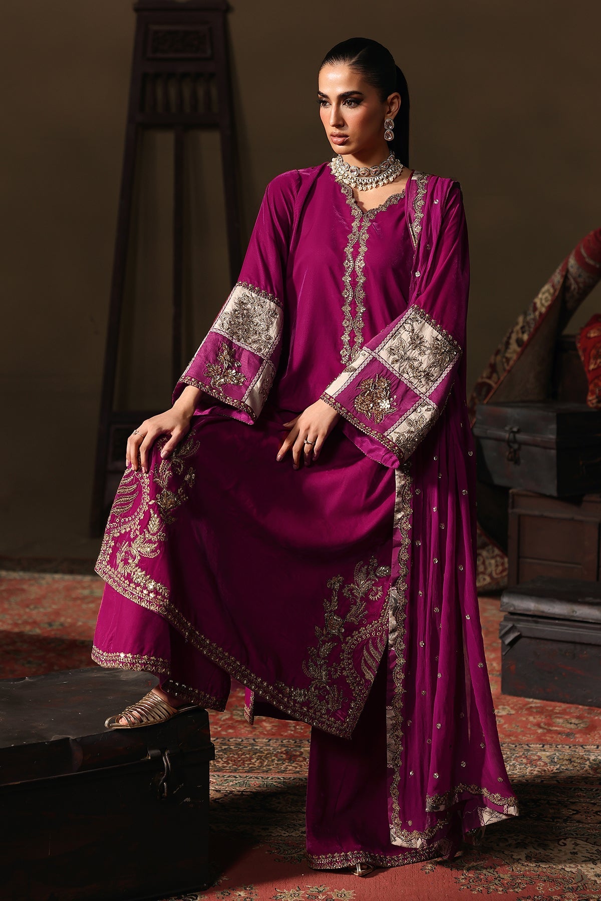 Charizma | Signora Velvet 25 | CVT5-08 - Official Charizma stockist in UK - Sakeena London