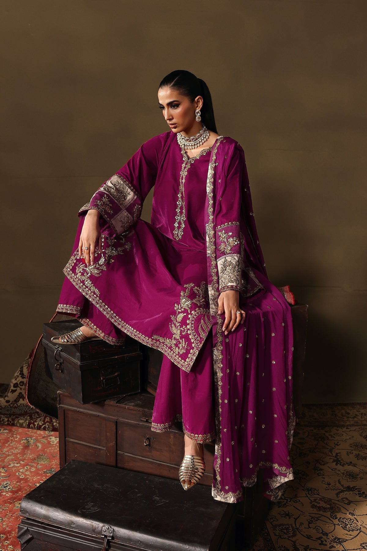 Charizma | Signora Velvet 25 | CVT5-08 - Official Charizma stockist in UK - Sakeena London