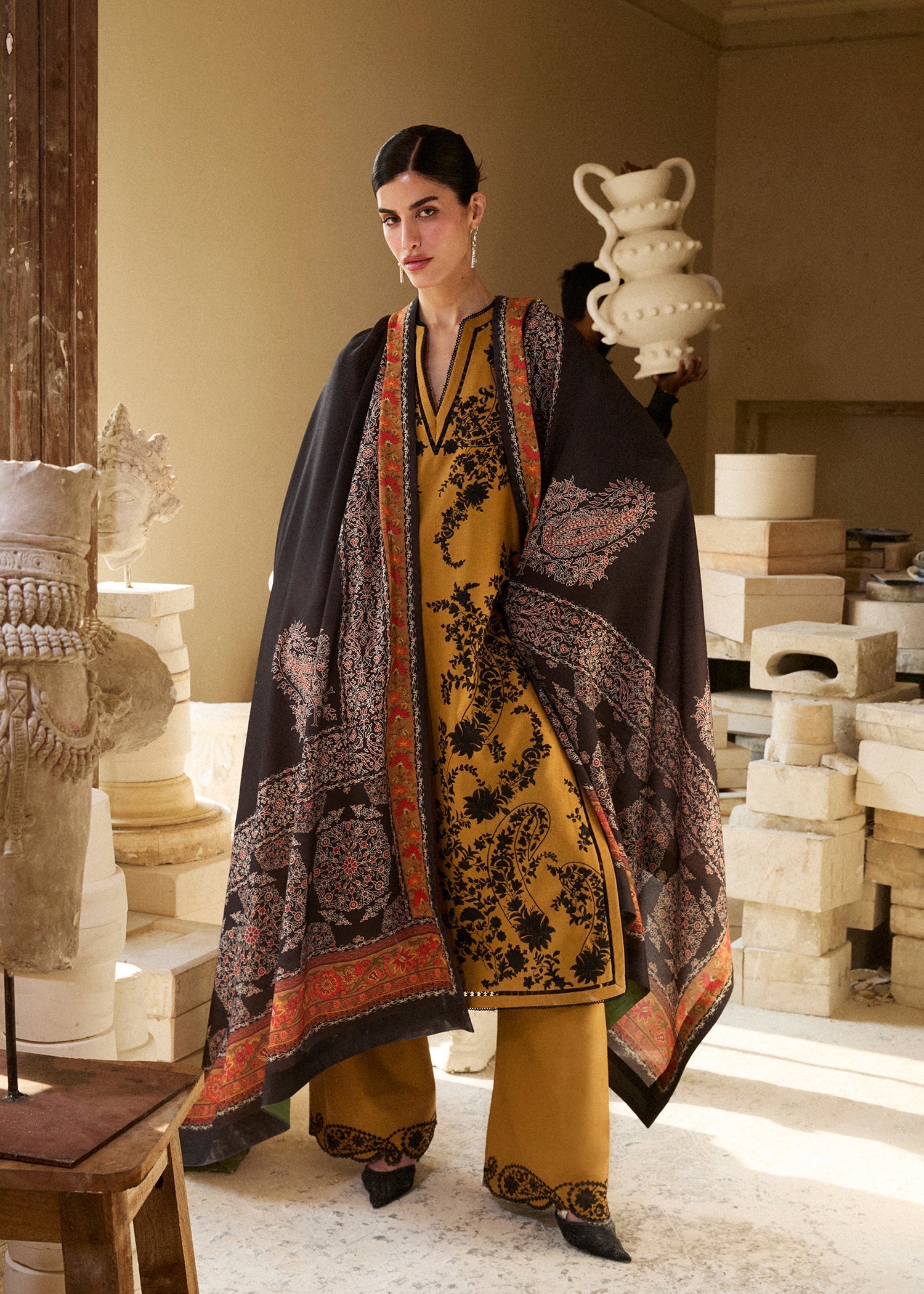 Hussain Rehar | Khaddar Pret 25 |MERI GOLD - Official Hussain Rehar stockist in UK - Sakeena London