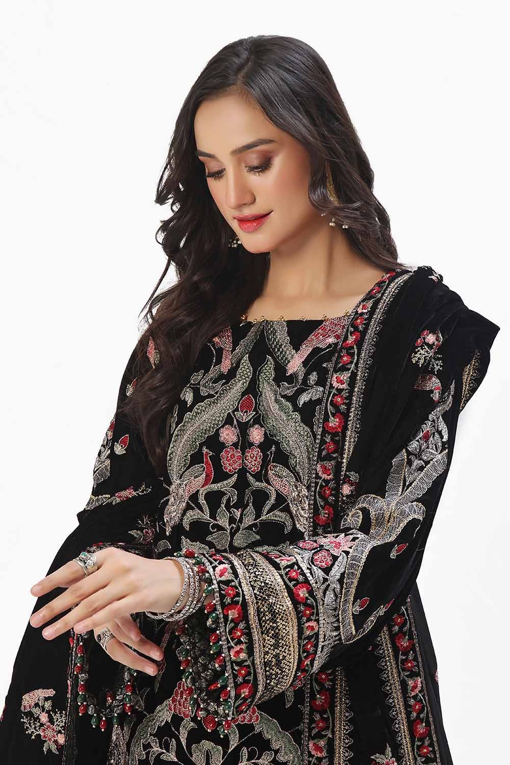 Gul Ahmed | Winter Collection 24 | Velvet Dupatta WV-42002 - Official Gul Ahmed stockist in UK - Sakeena London