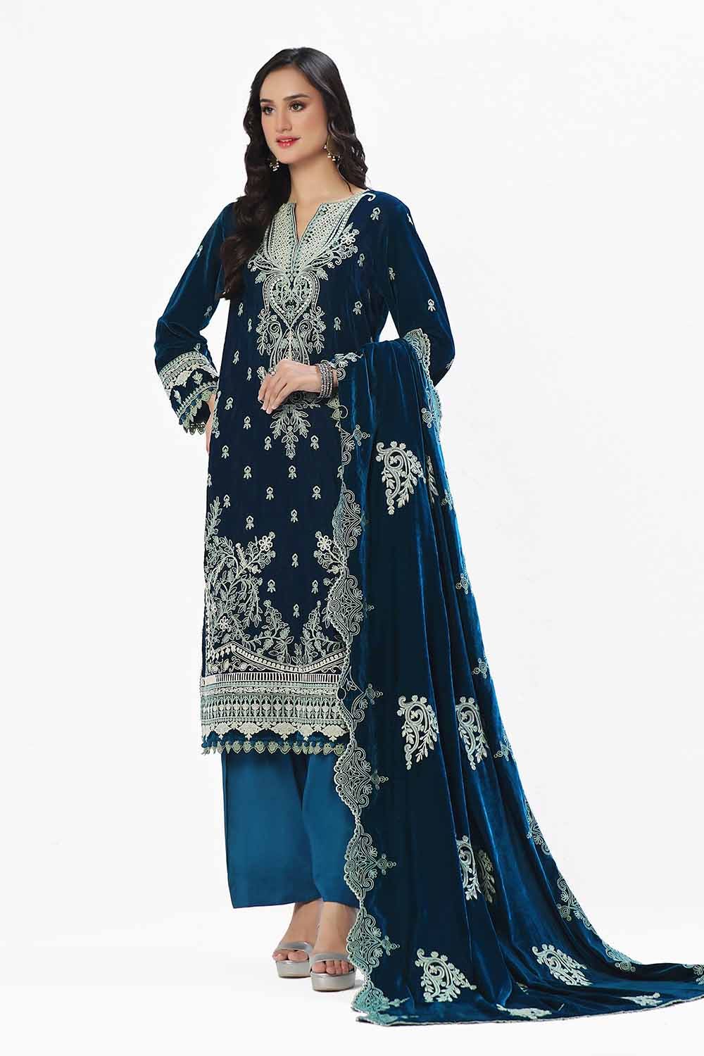 Gul Ahmed | Winter Collection 24 | Velvet Dupatta WV-42004 - Official Gul Ahmed stockist in UK - Sakeena London