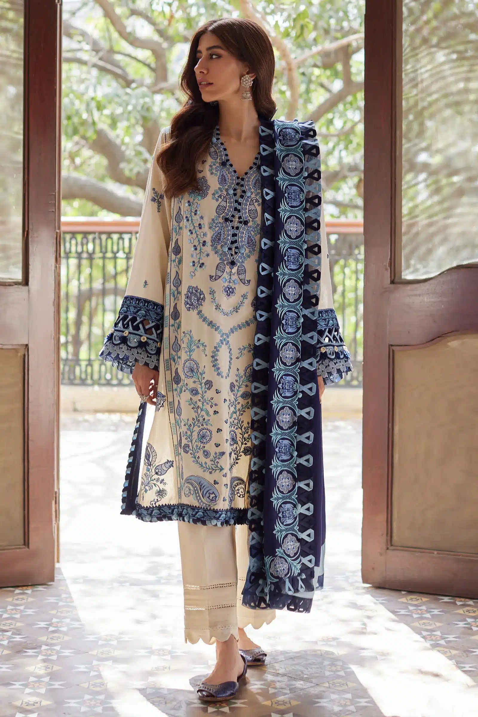 Zaha | Winter 23 | LINA (ZW23-07) - Official Zaha stockist in UK - Sakeena London