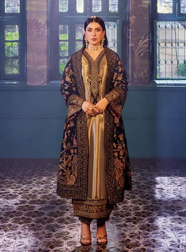 Zainab Chottani | Luxury Velvet Collection 23 | Maysa - Official Zainab Chottani stockist in UK - Sakeena London