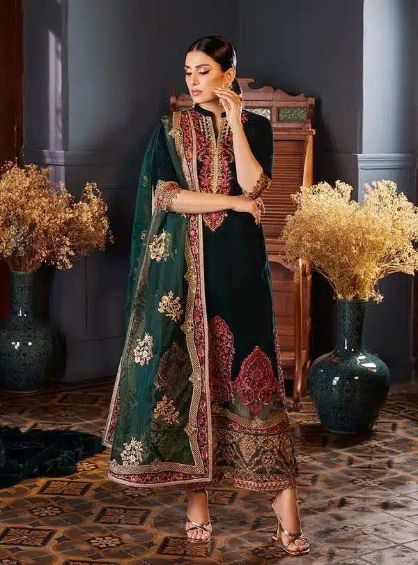 Zainab Chottani | Luxury Velvet Collection 23 | Zelena - Official Zainab Chottani stockist in UK - Sakeena London