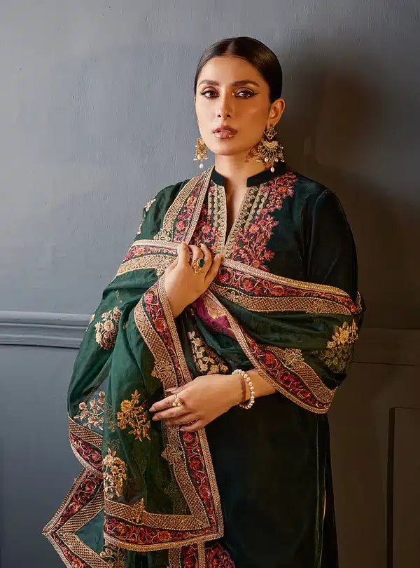 Zainab Chottani | Luxury Velvet Collection 23 | Zelena - Official Zainab Chottani stockist in UK - Sakeena London